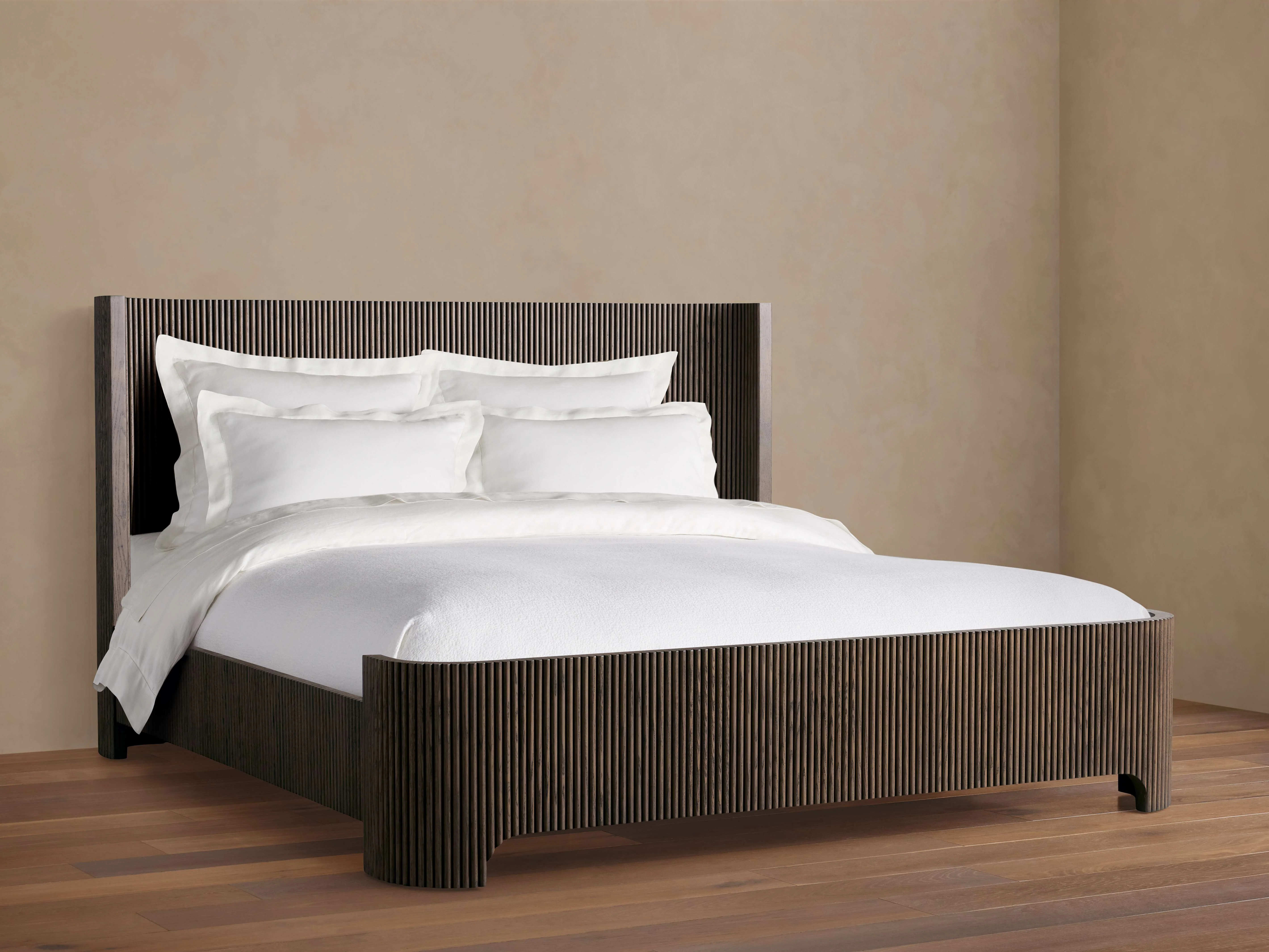 Astor Bed
