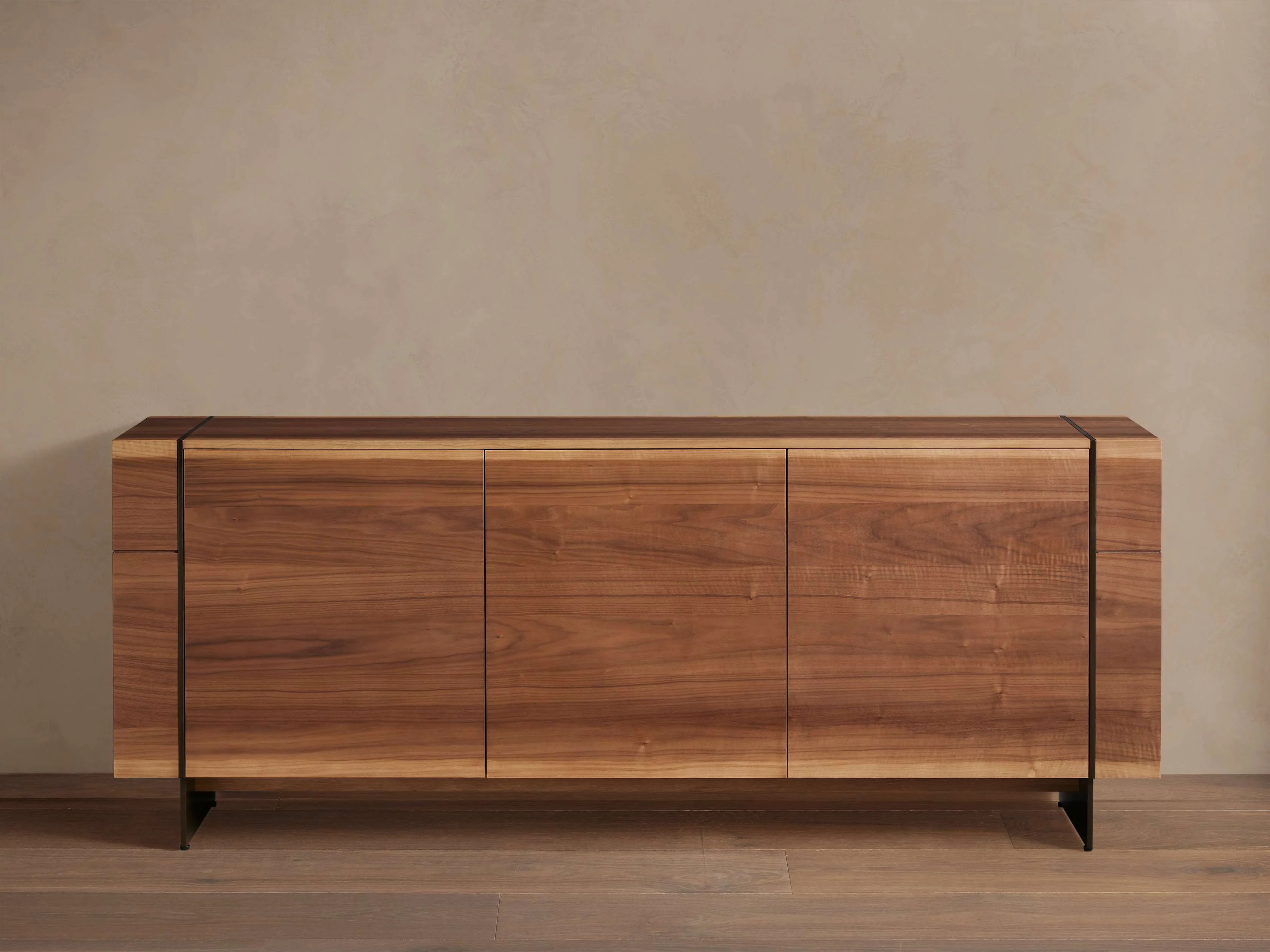 Mihaela Sideboard