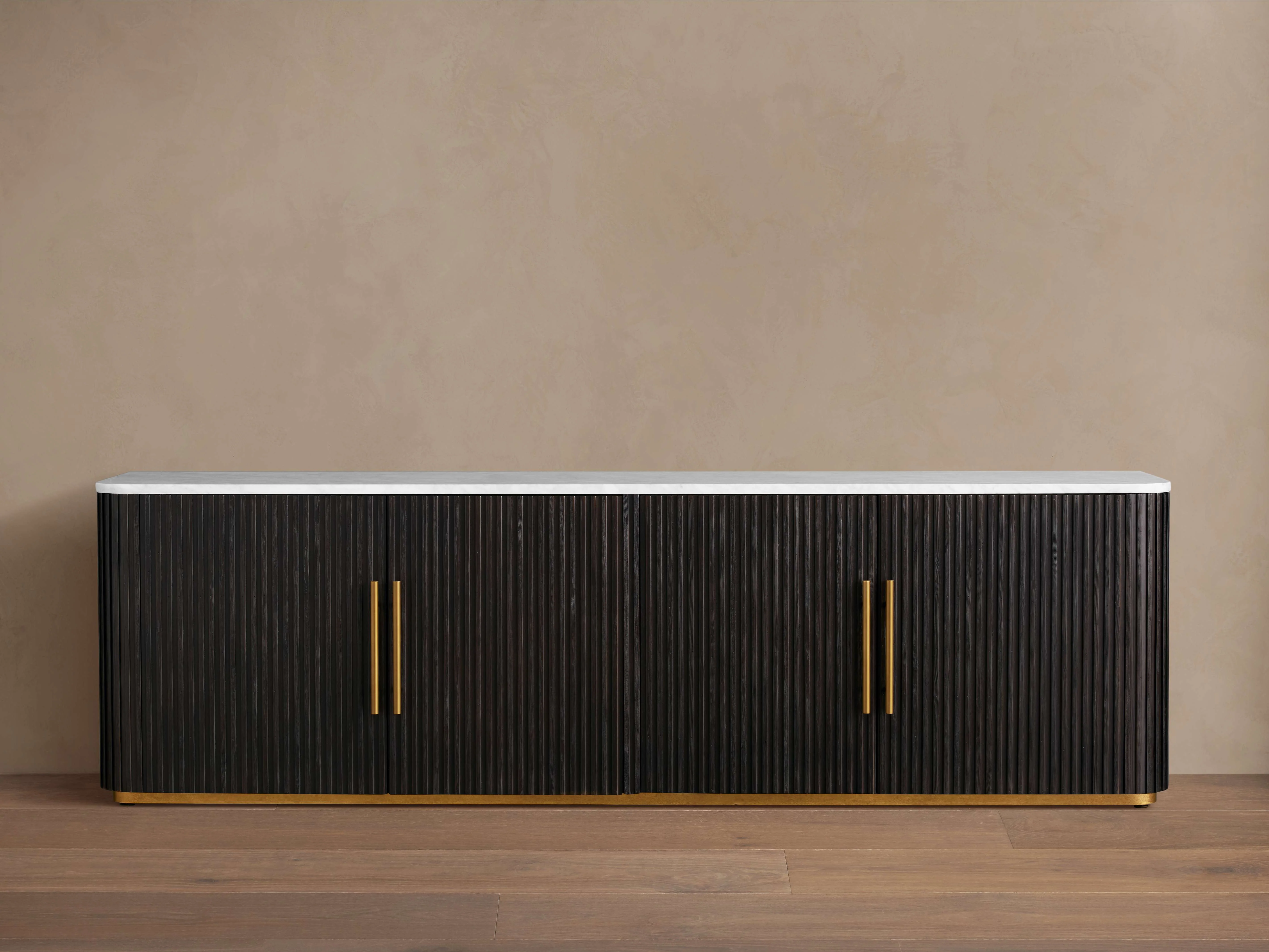 Finnley Media Console
