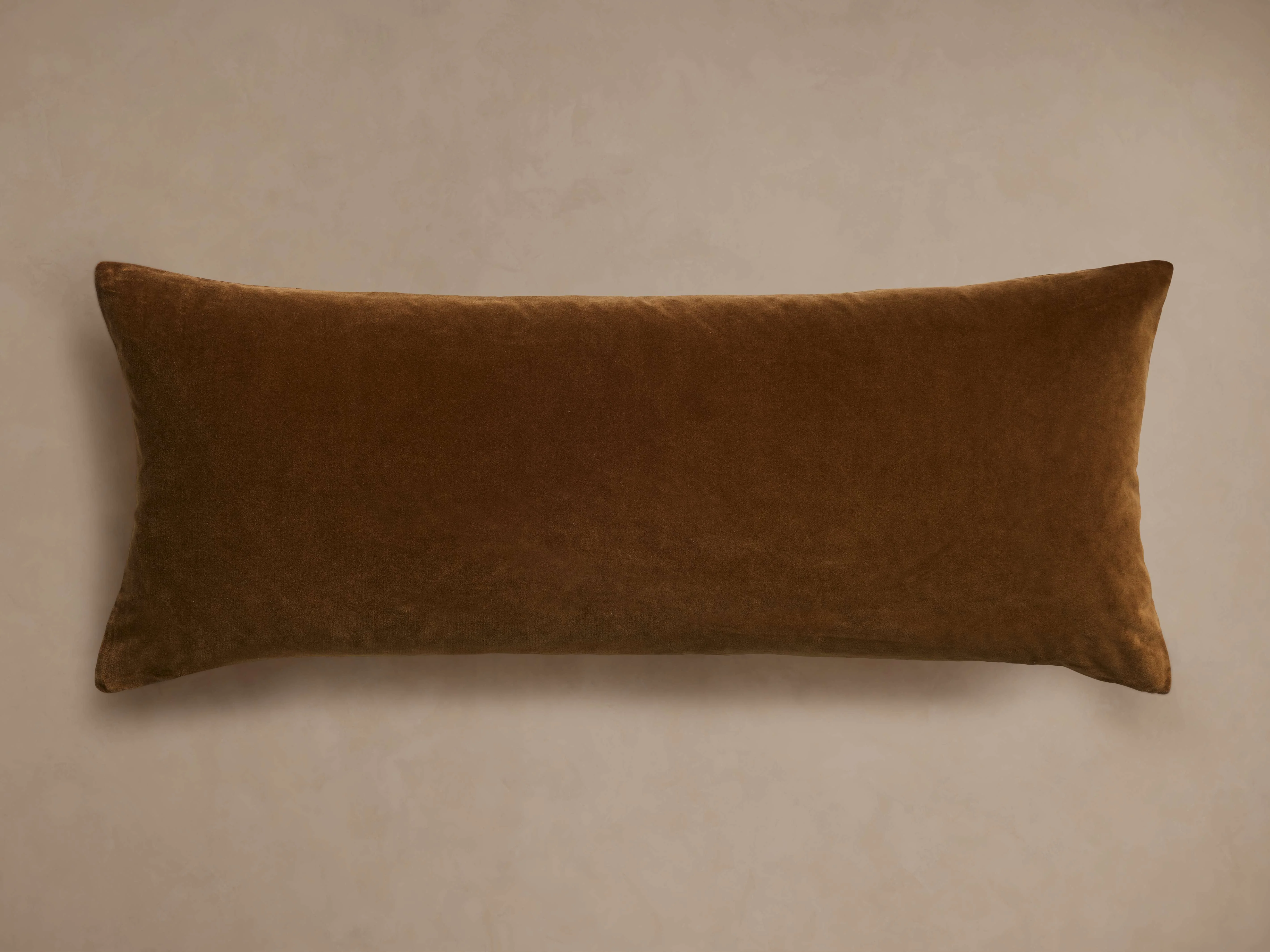 11128-velvet-pillow-cover-1.webp