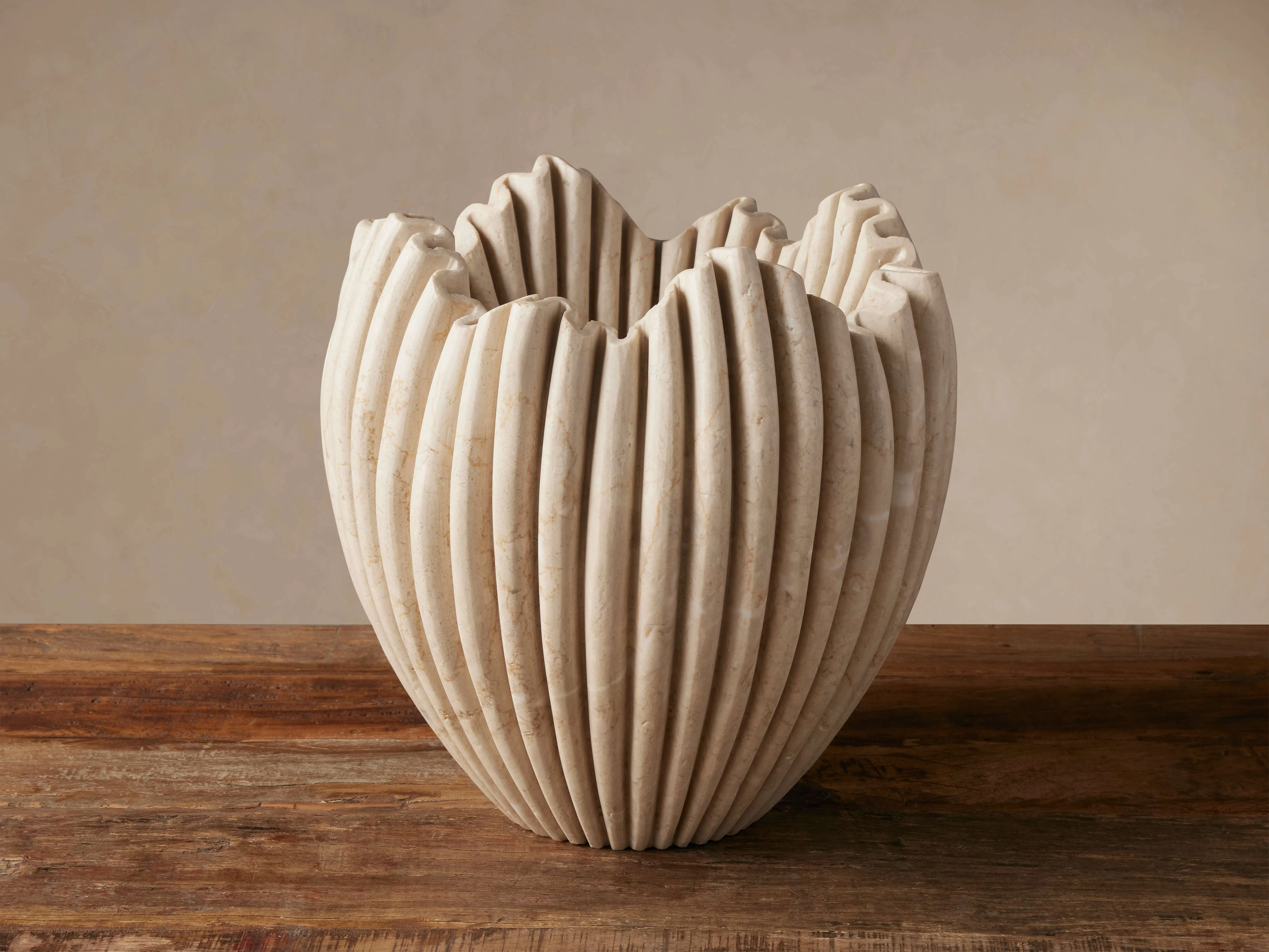 Edel Wide Ruffle Vase