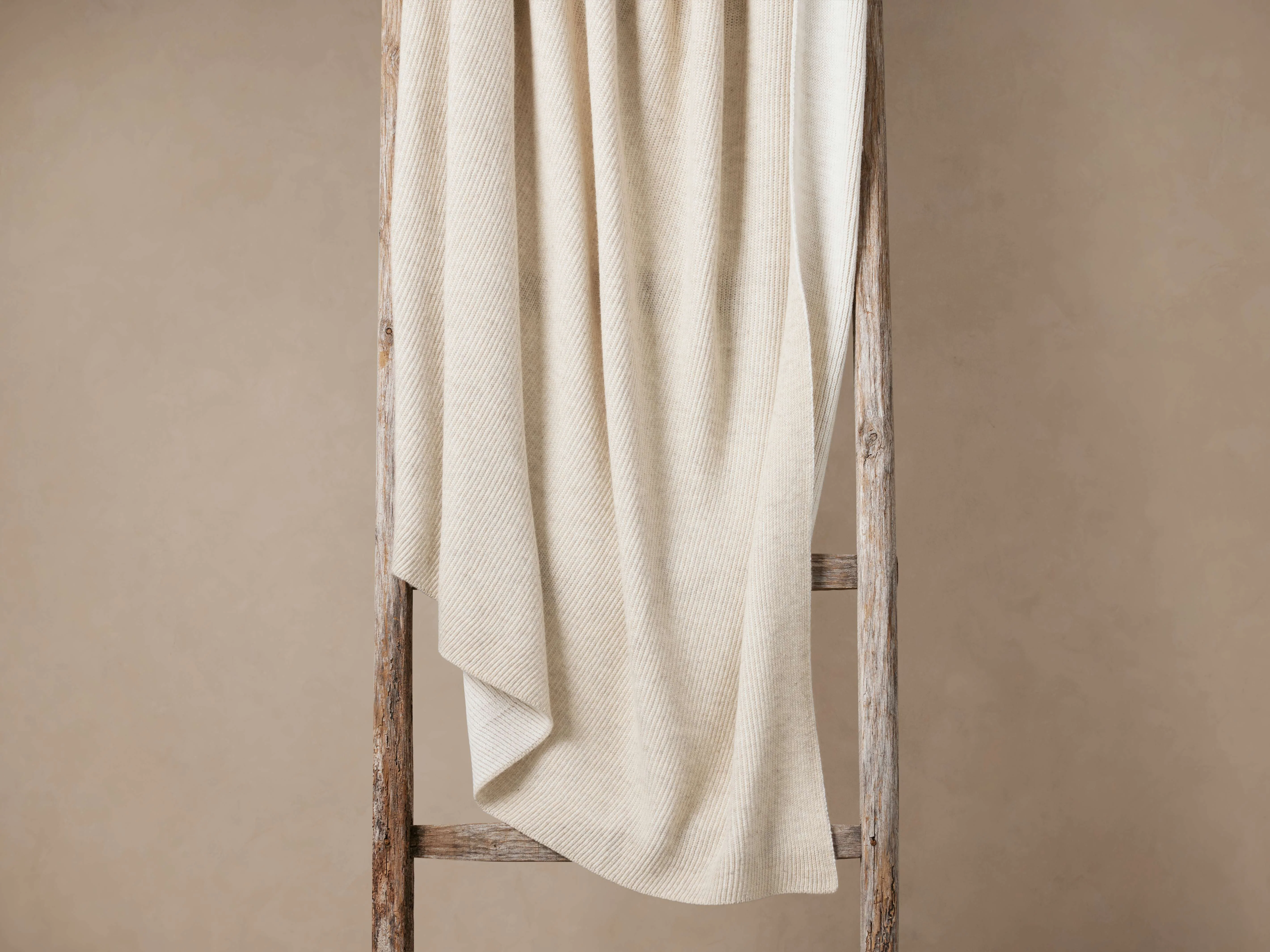 Merin Ribbed Knit Throw