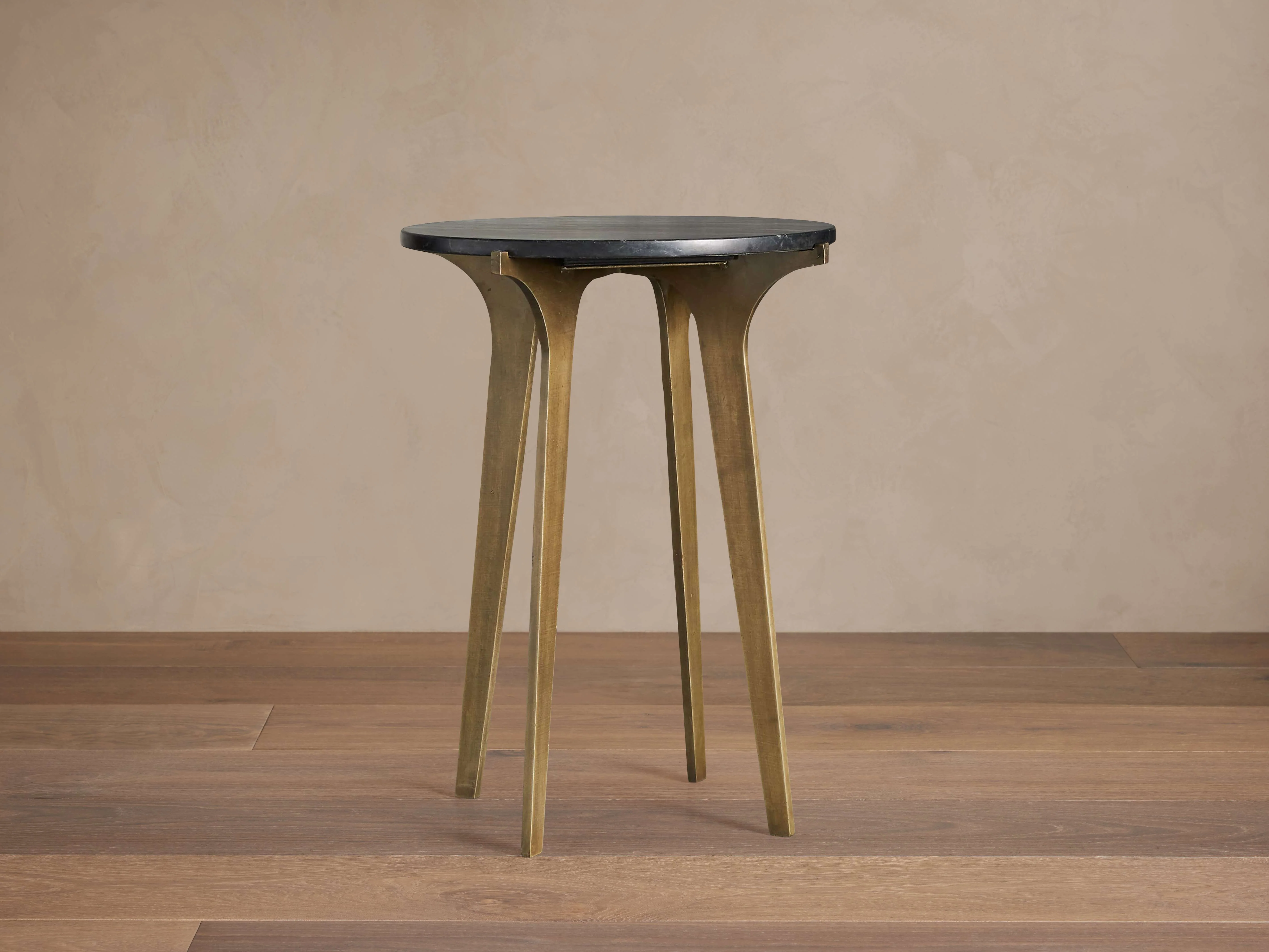 Ryker Martini Table