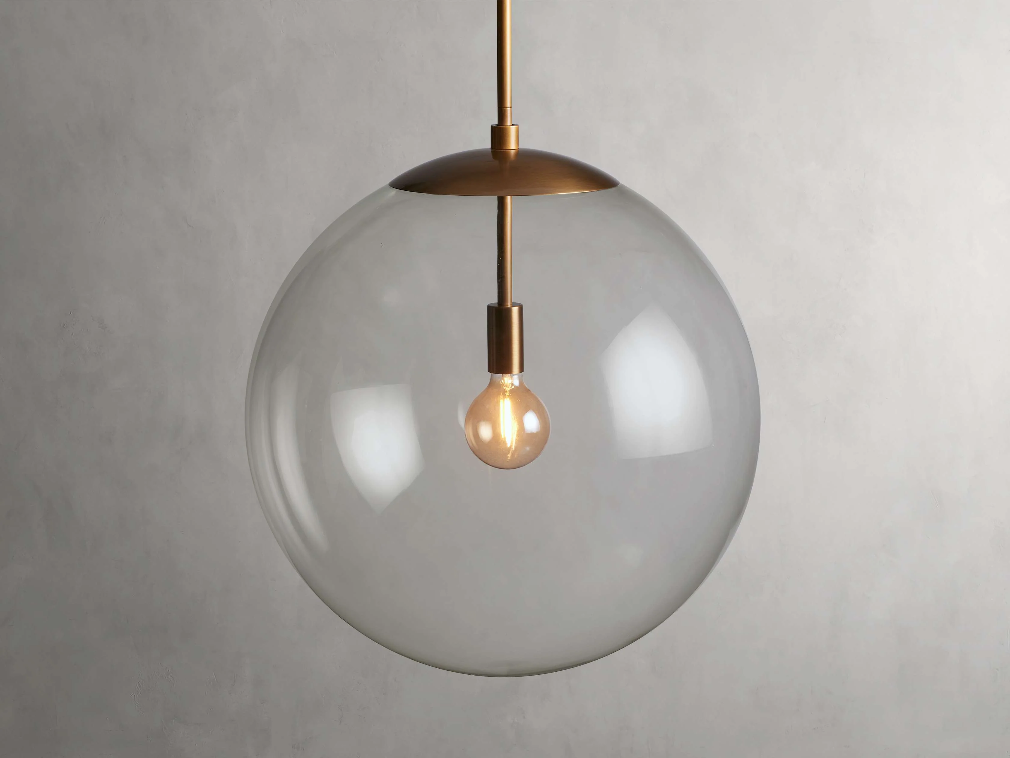 Wescott XL Globe Pendant with Rod 1 14001-wescott-xl-globe-pendant-with-rod-1.webp