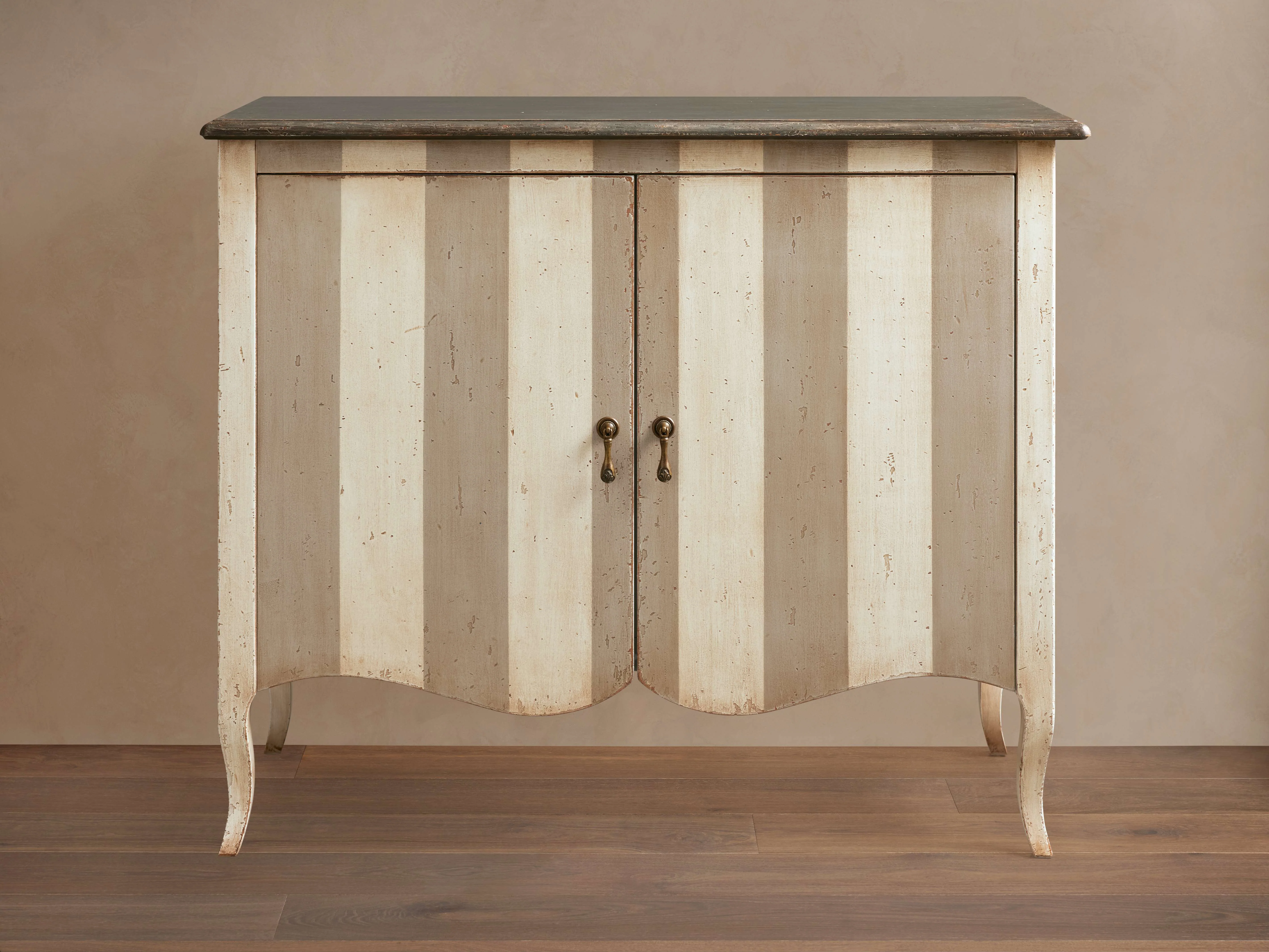 Orabela Amalfi Cabinet