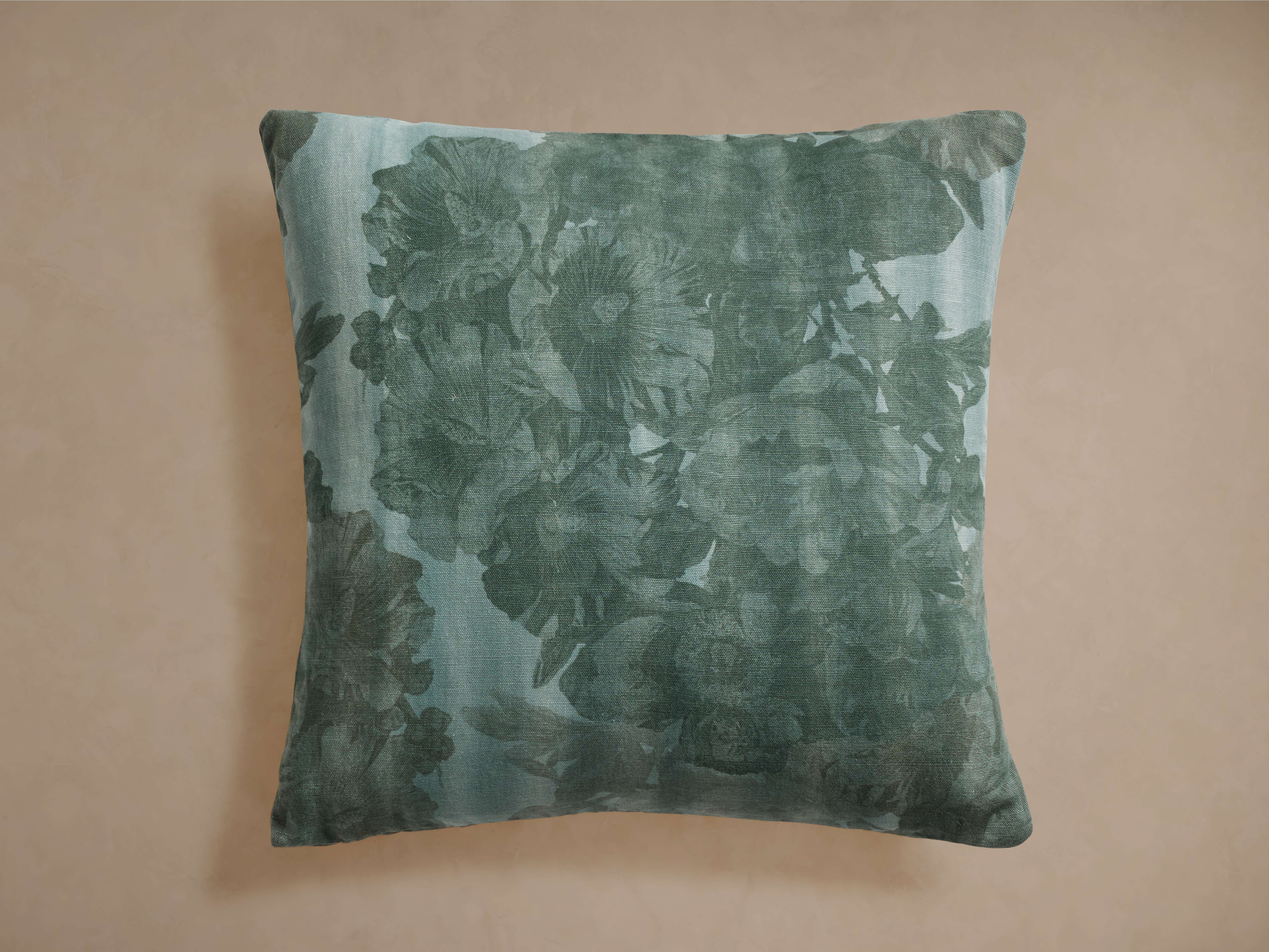 Amanda Pillow 1 14542-amanda-pillow-1.jpg