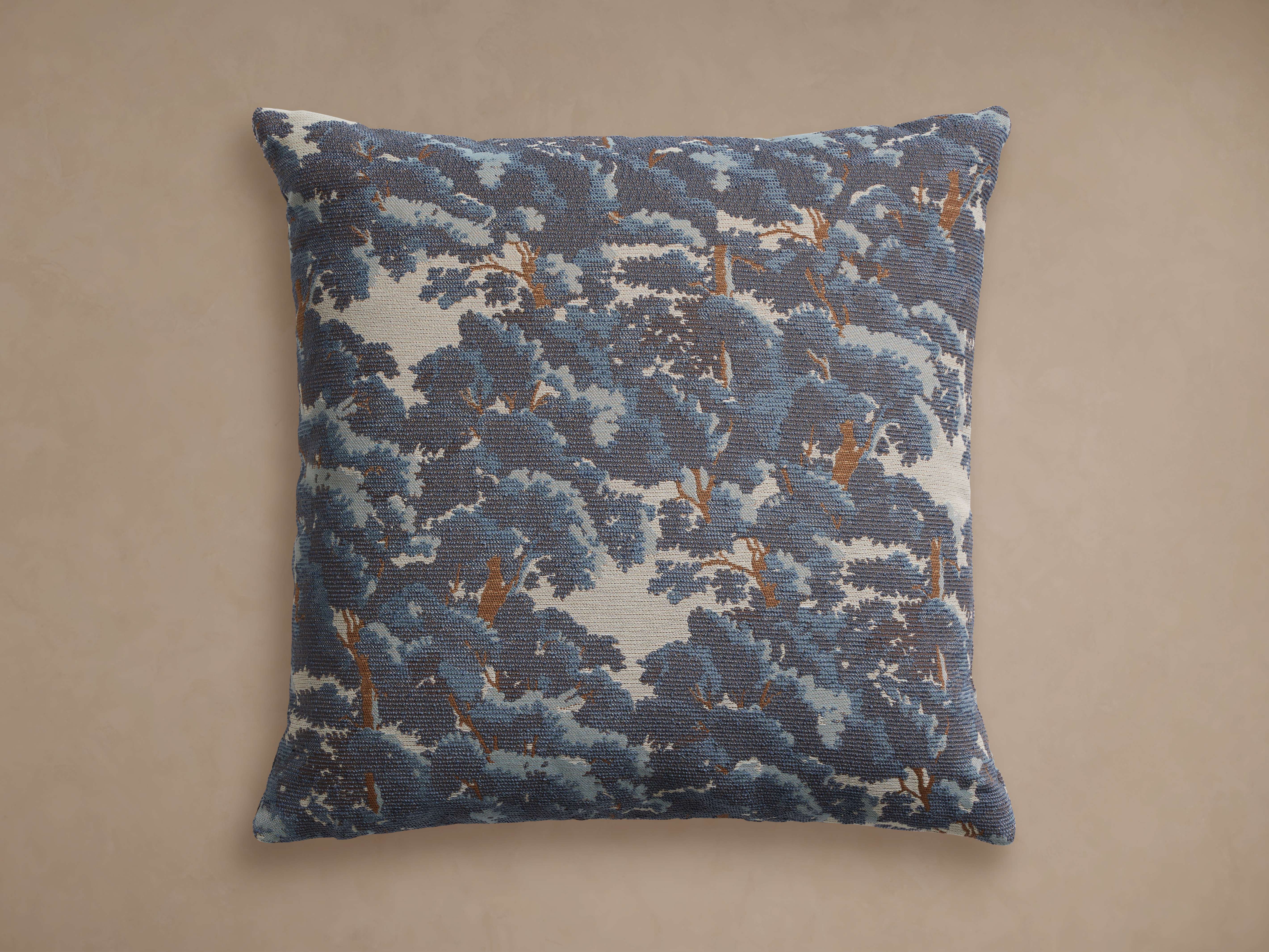 Oaks Pillow