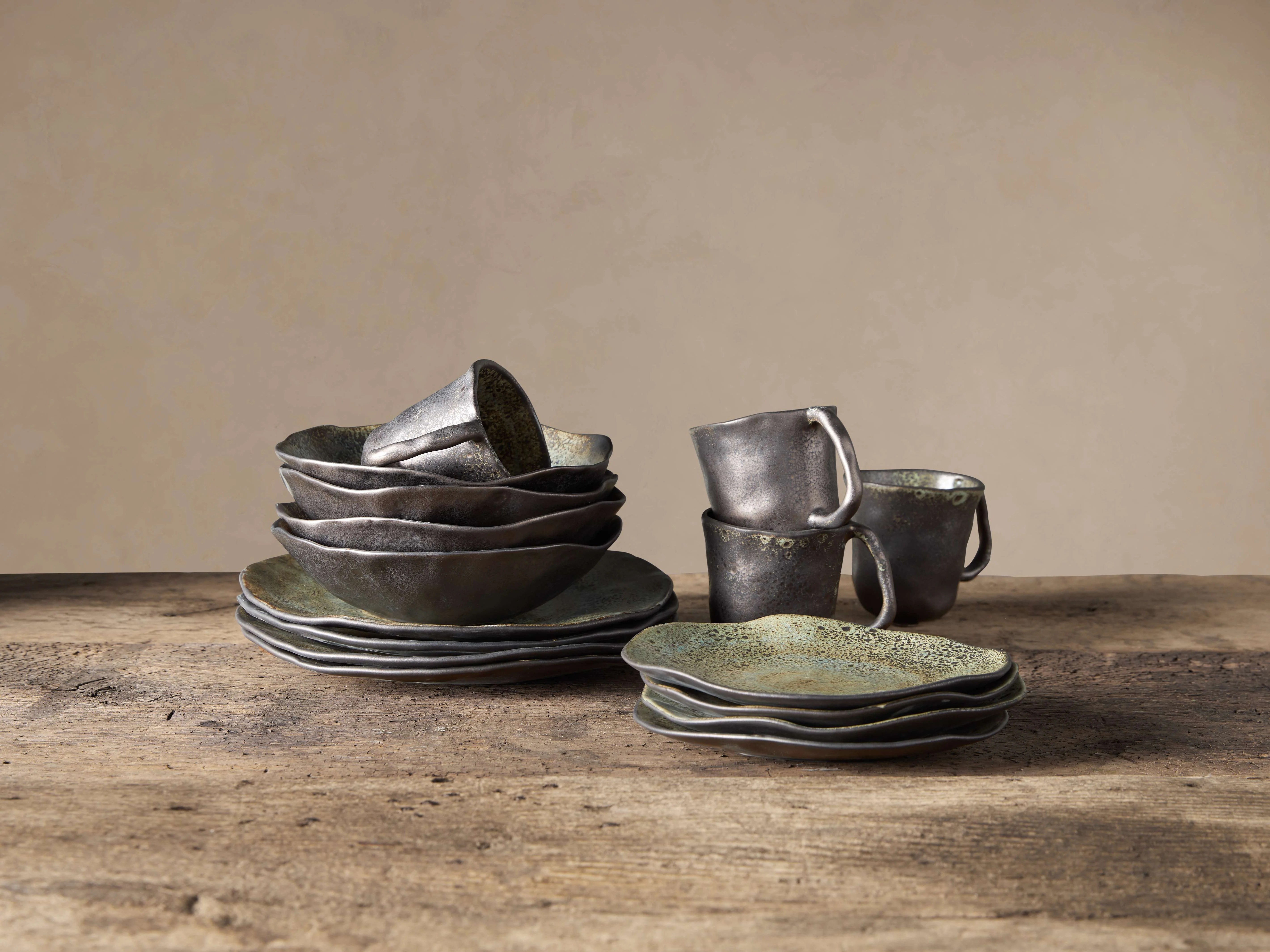 1463-gallatin-dinnerware-set-of-16–1.webp