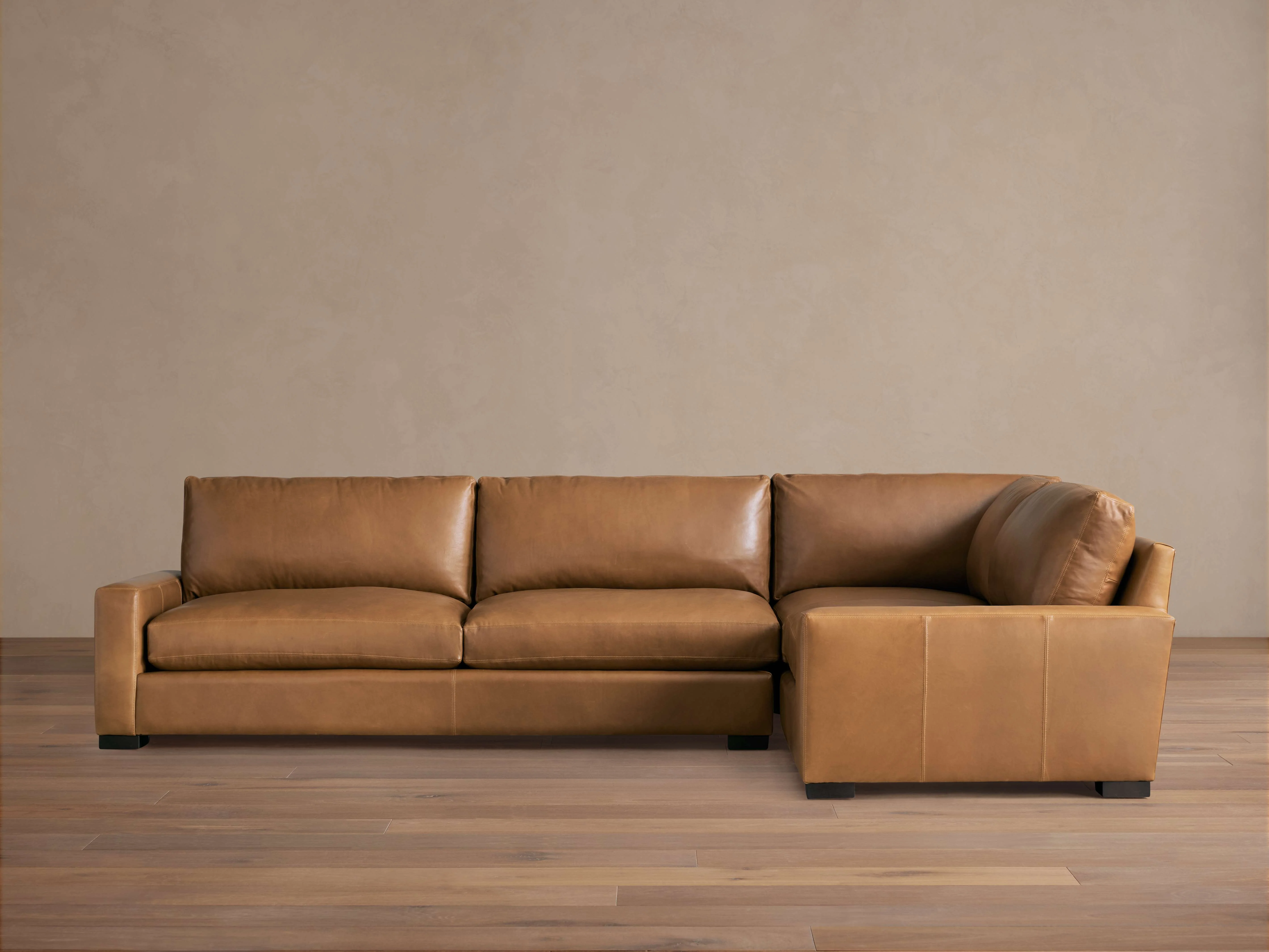 Remington Leather Two-Piece Sectional in Saratoga Chocolate