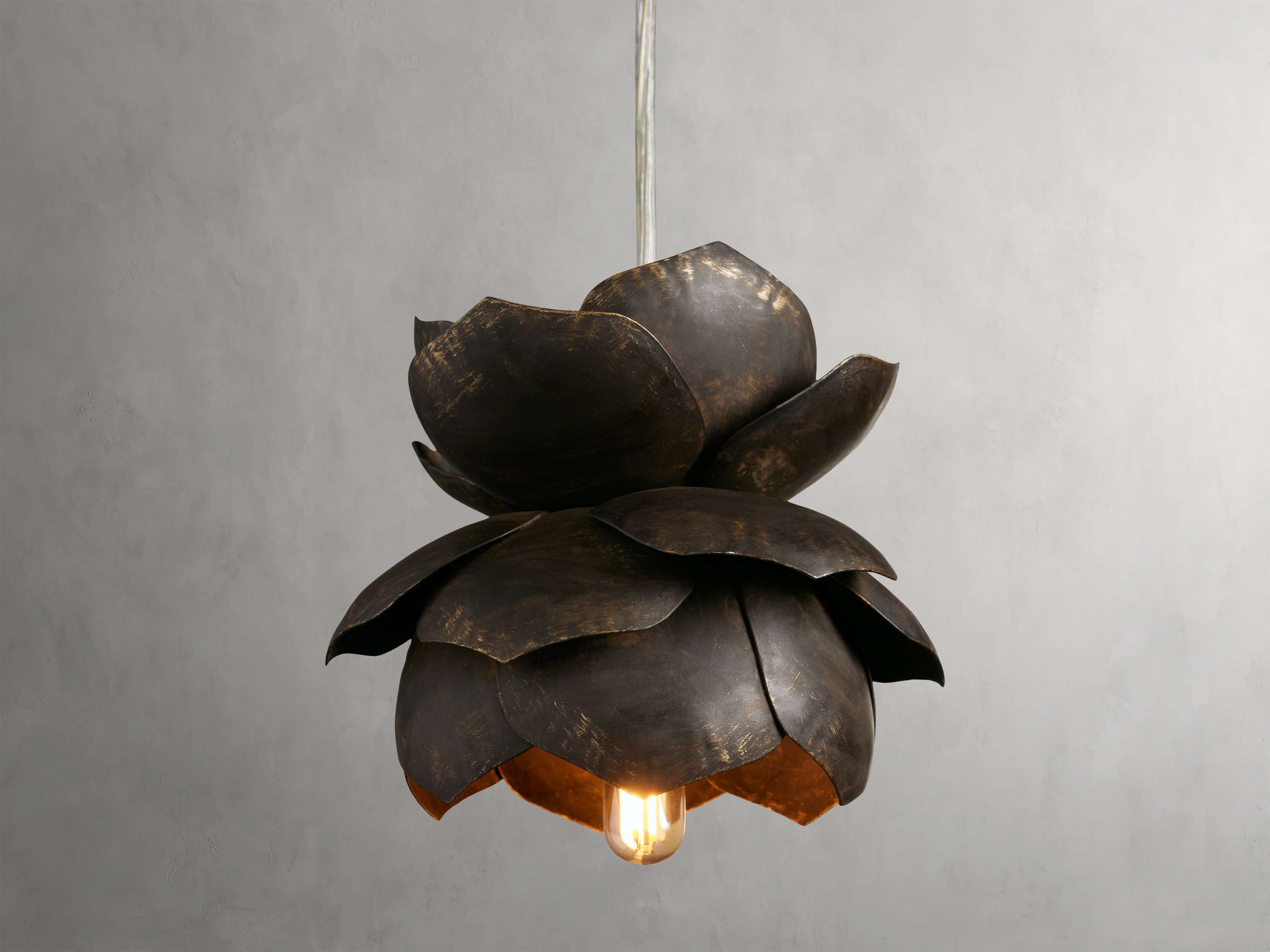 Lorca Pendant
