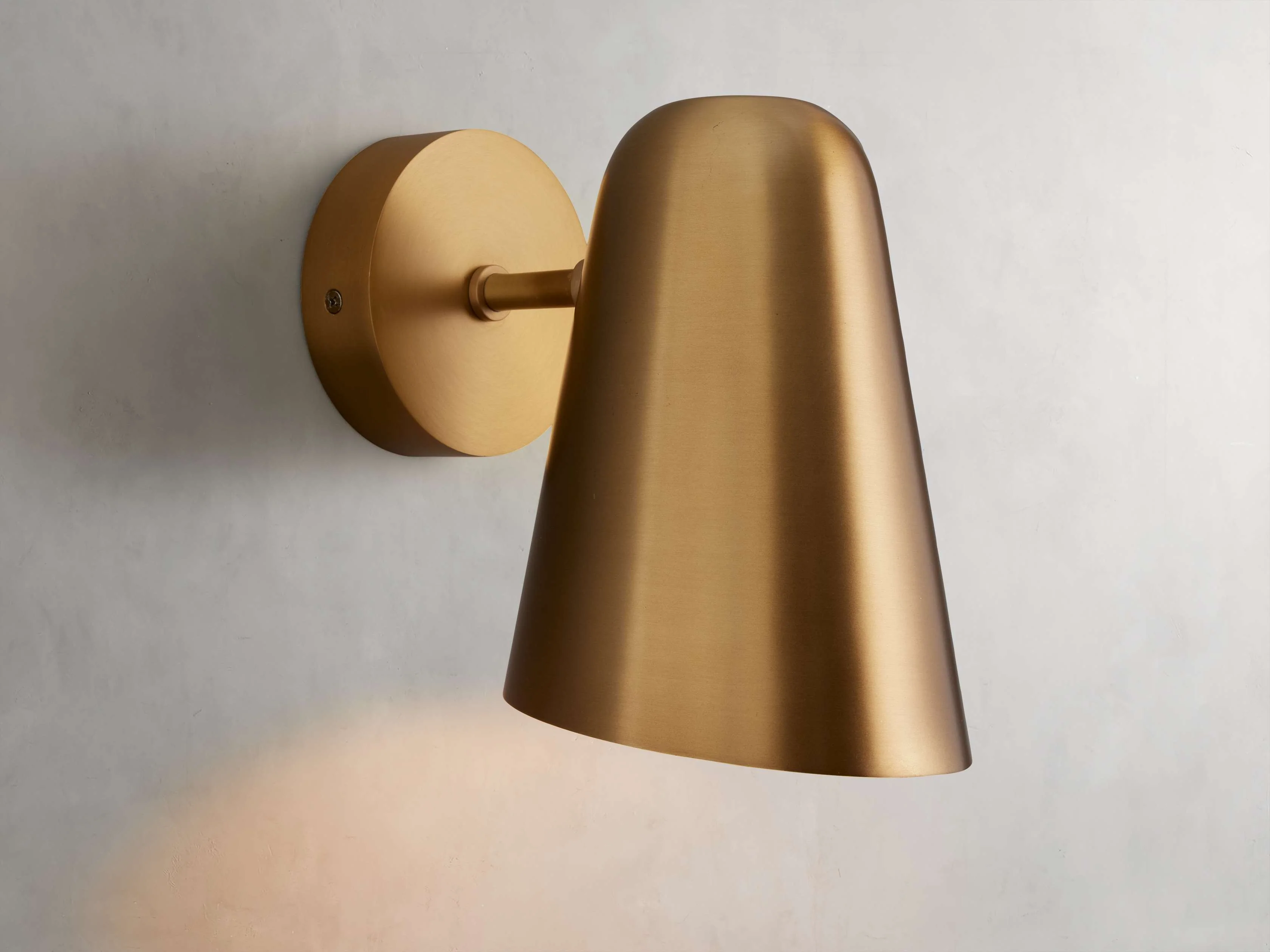 Elih Sconce 1 15220-elih-sconce-1.webp