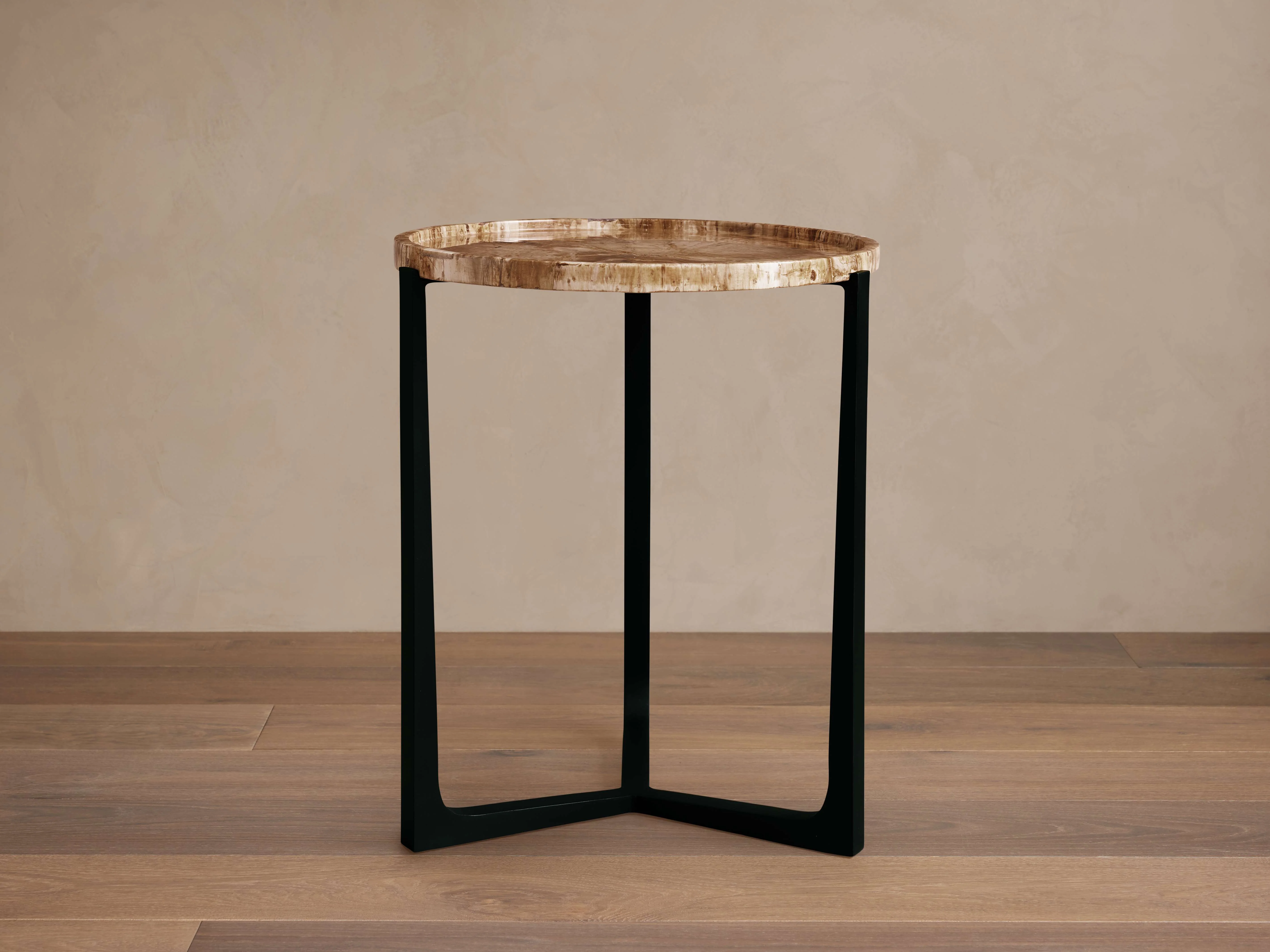 Layne Tray Table