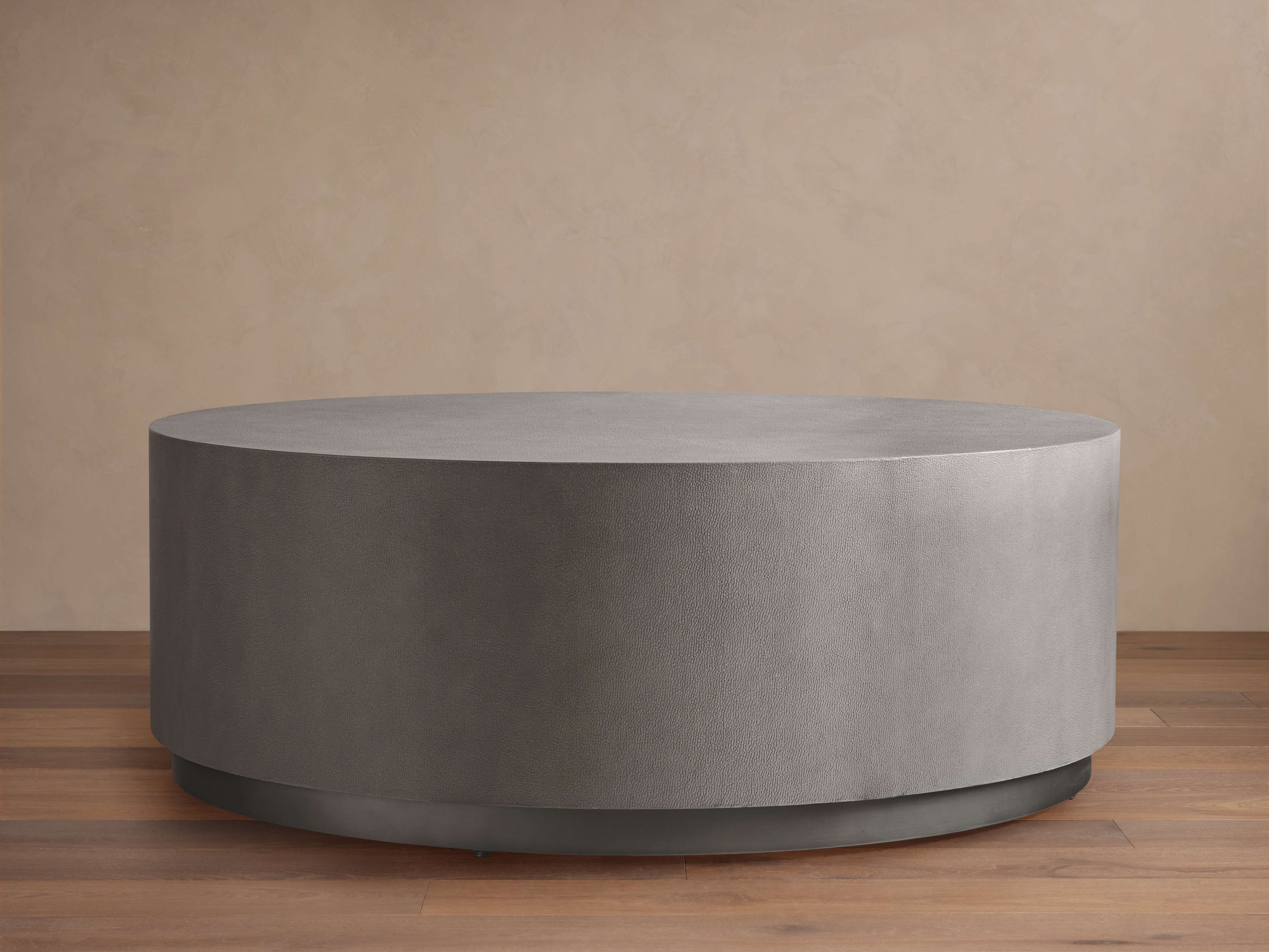 Malone Round Plinth Coffee Table in Manta