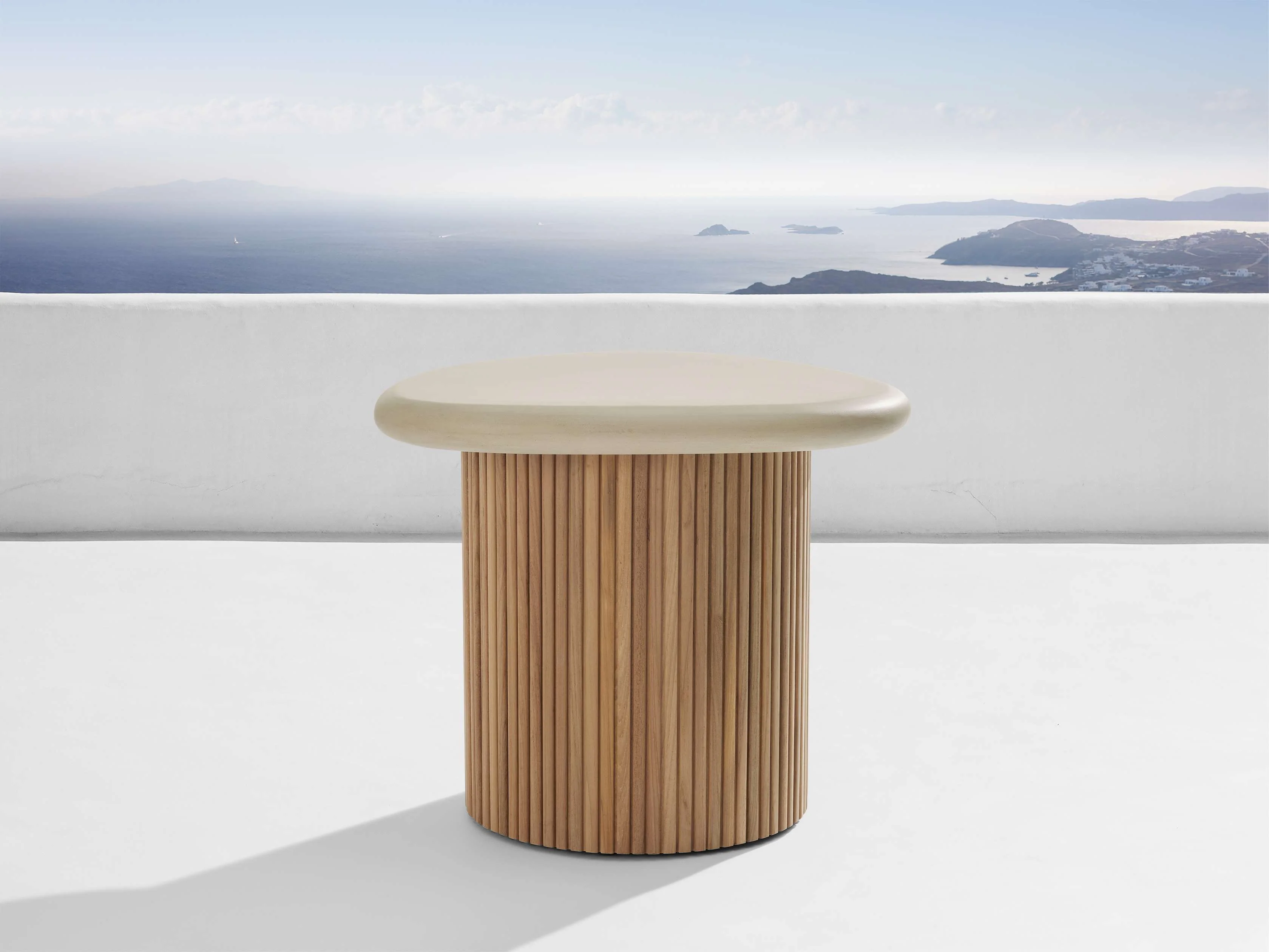 Alesso Outdoor End Table