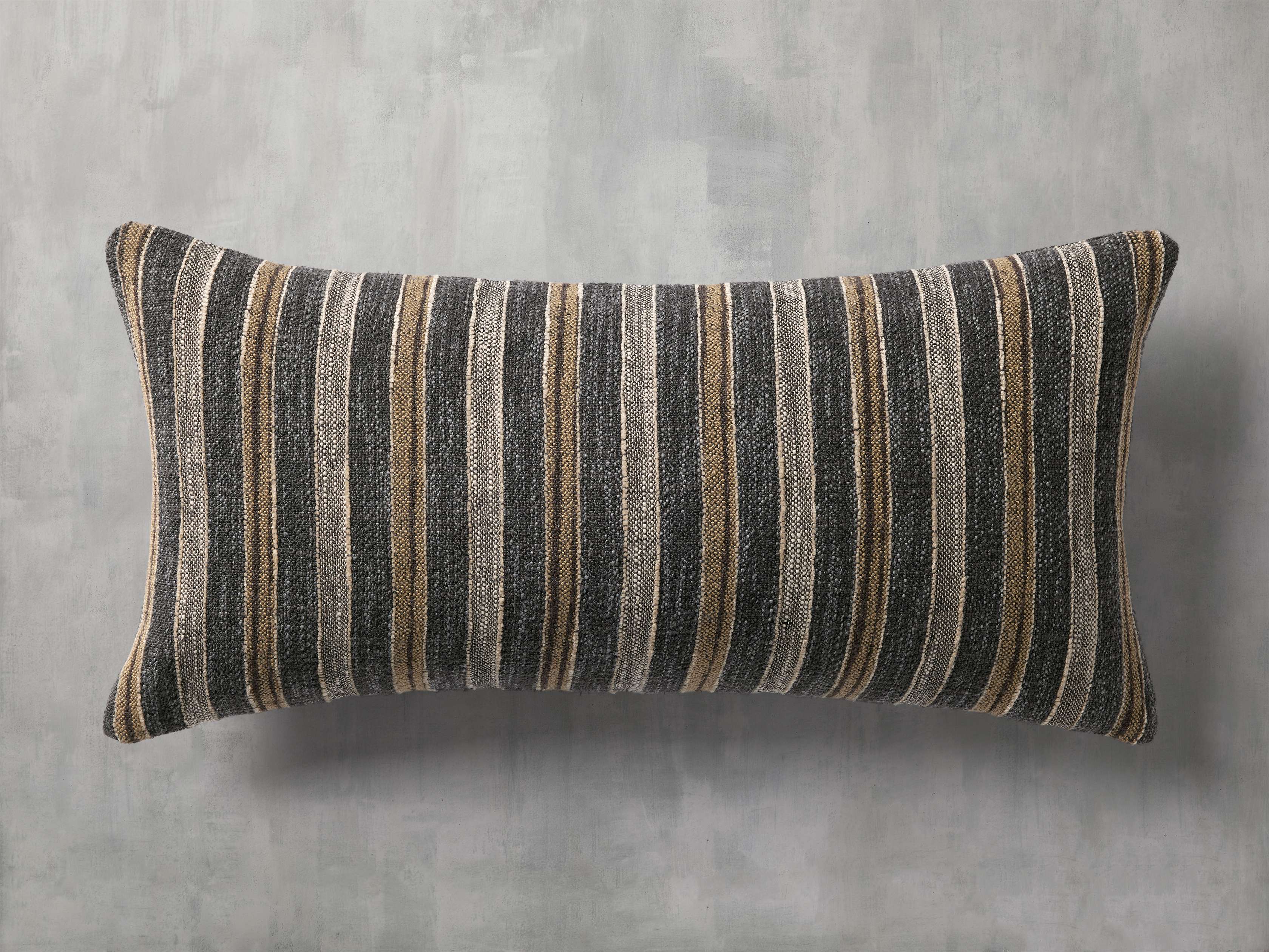 Valla Lumbar Pillow