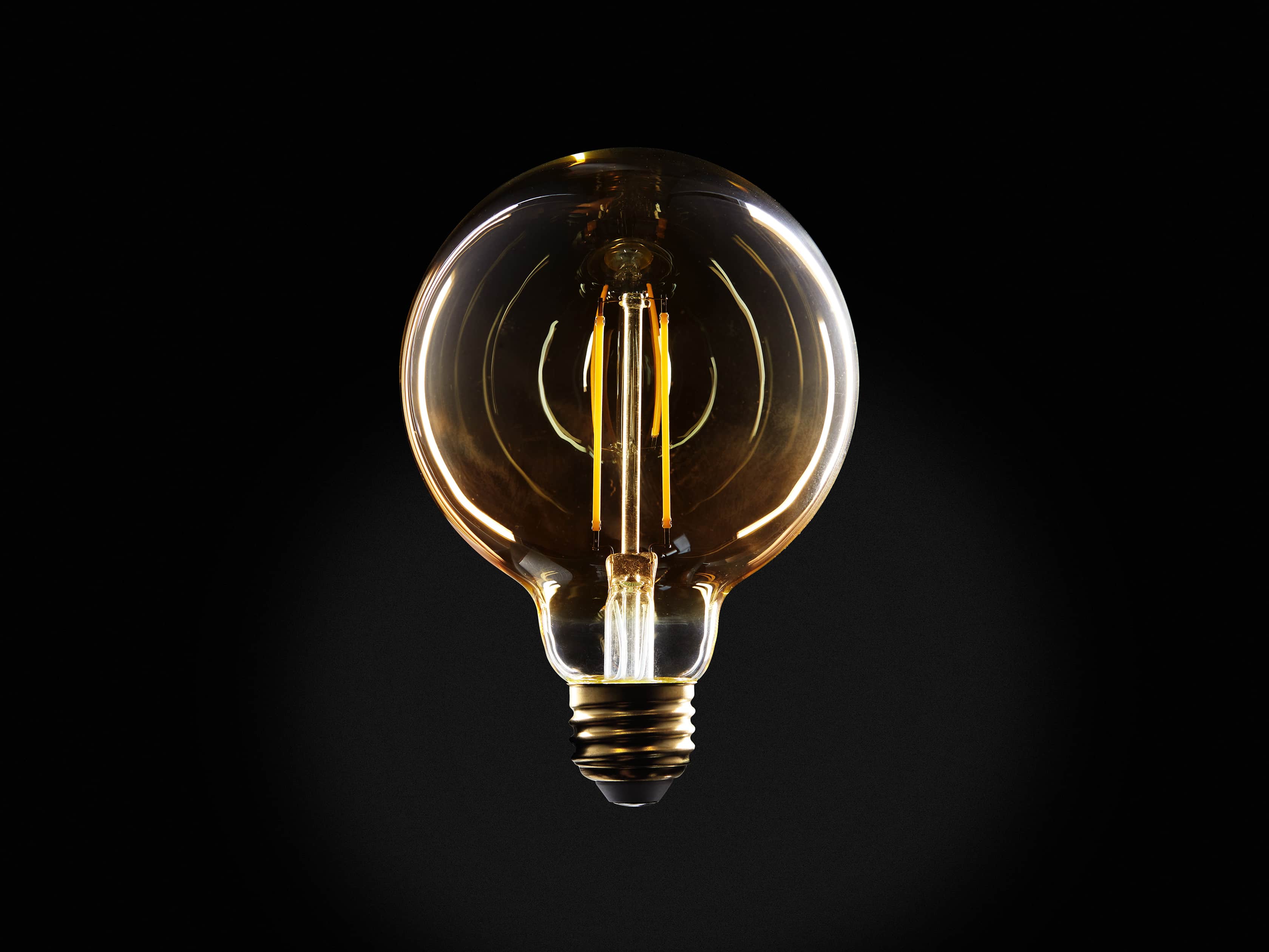 LED G30 Filament E26 Bulb