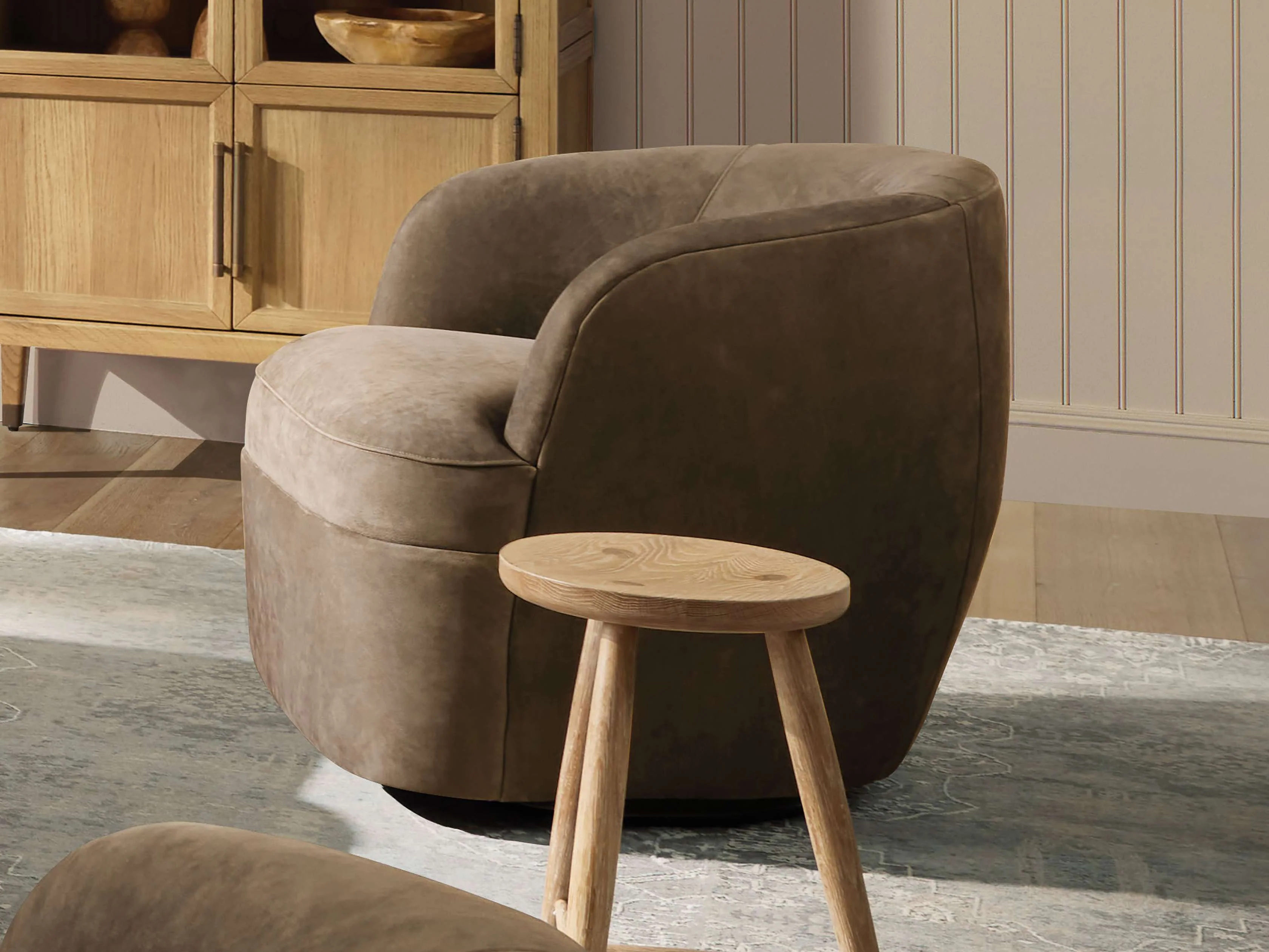 17924-mercer-nubuck-leather-swivel-chair-1.webp