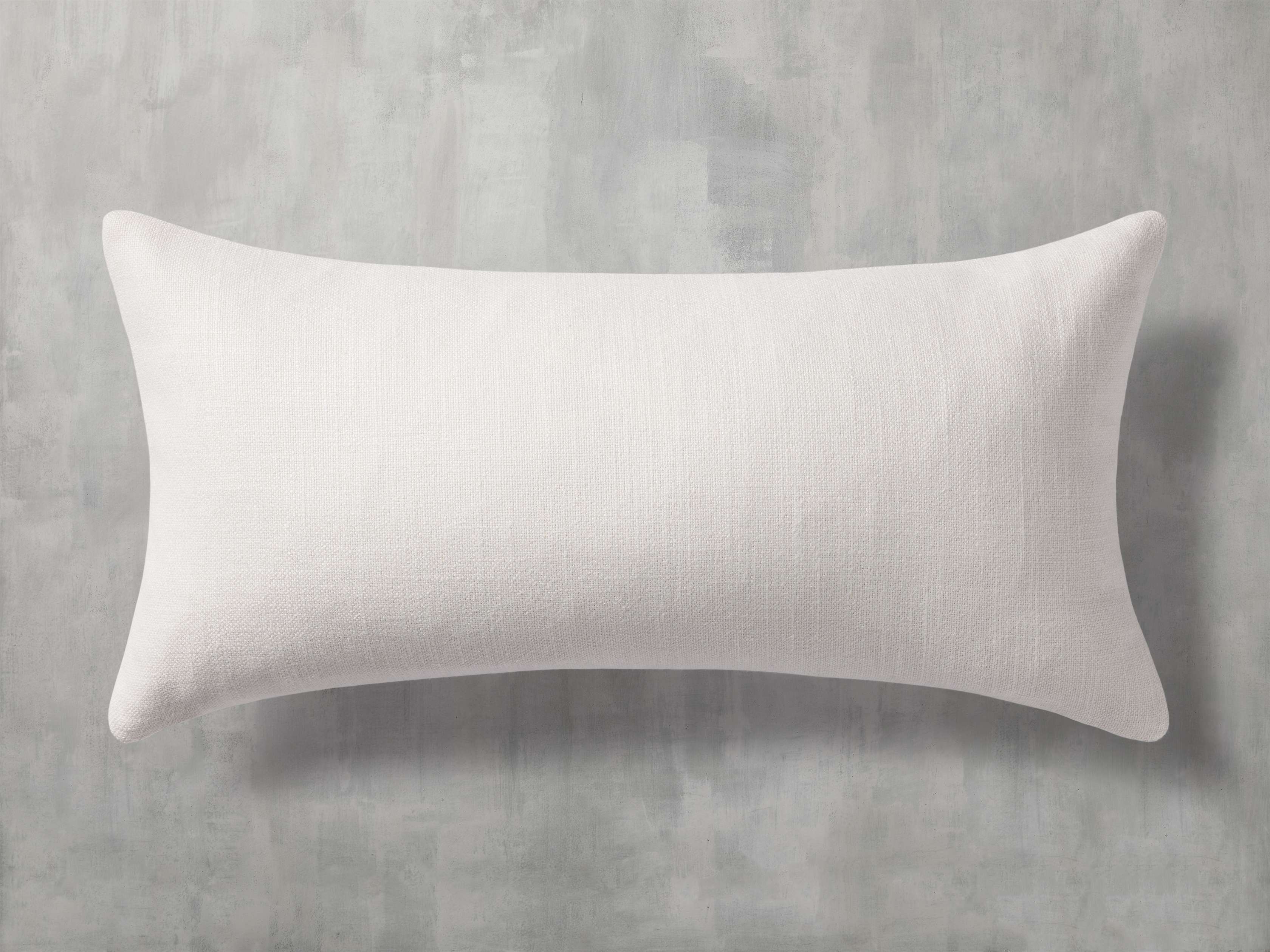 17994-izzy-lumbar-pillow-1.jpg