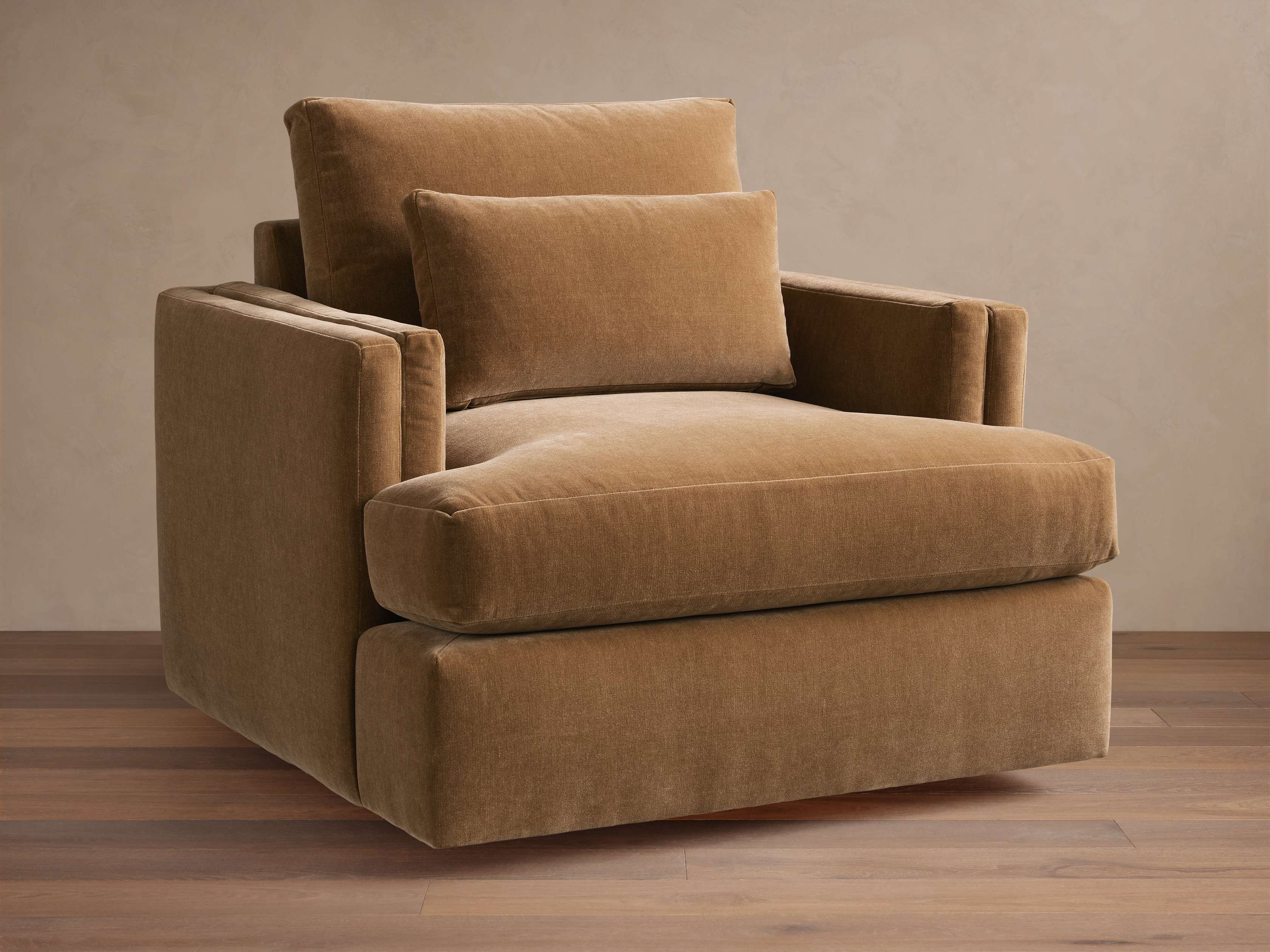 Sumner Swivel Chair