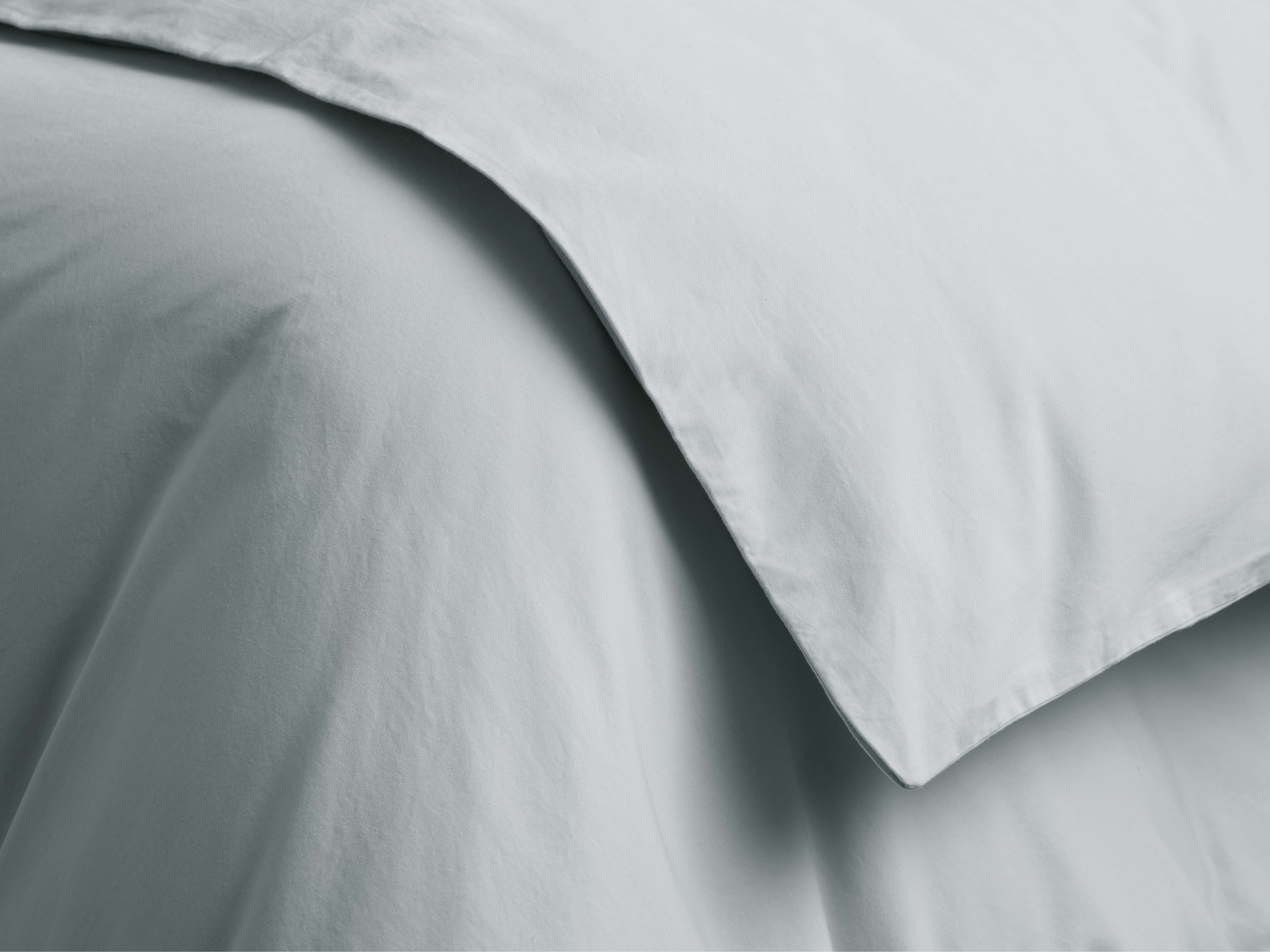Italian Garment-Dyed Sateen Duvet in Sky