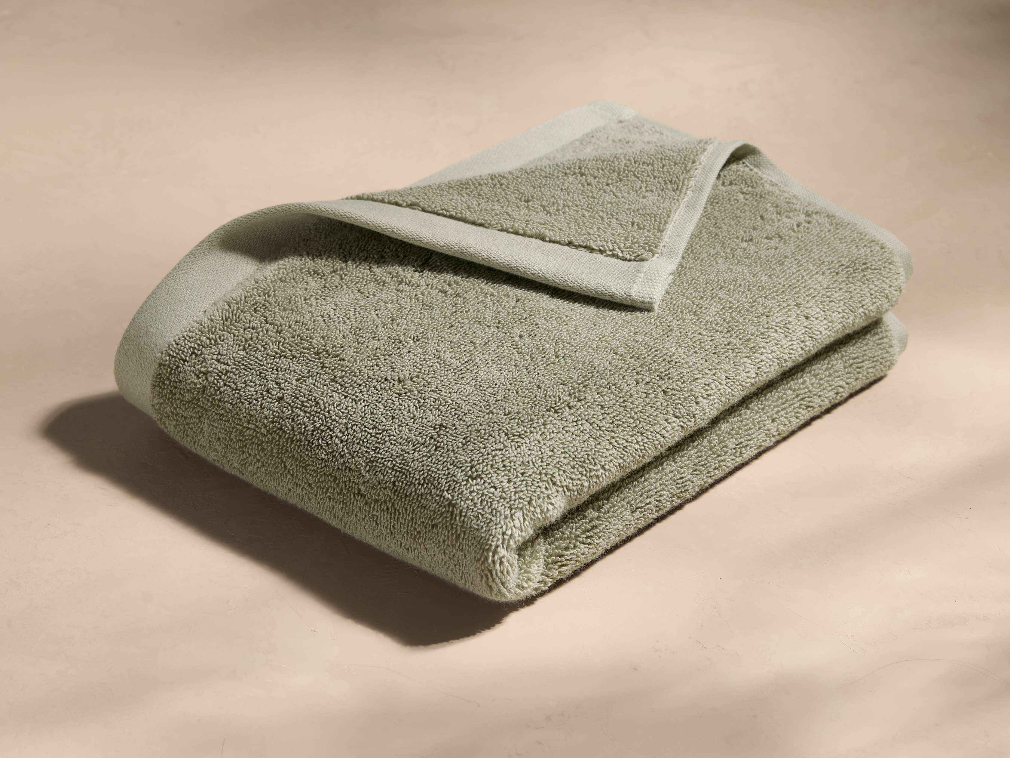 18837-premium-turkish-hand-towel-1.jpg
