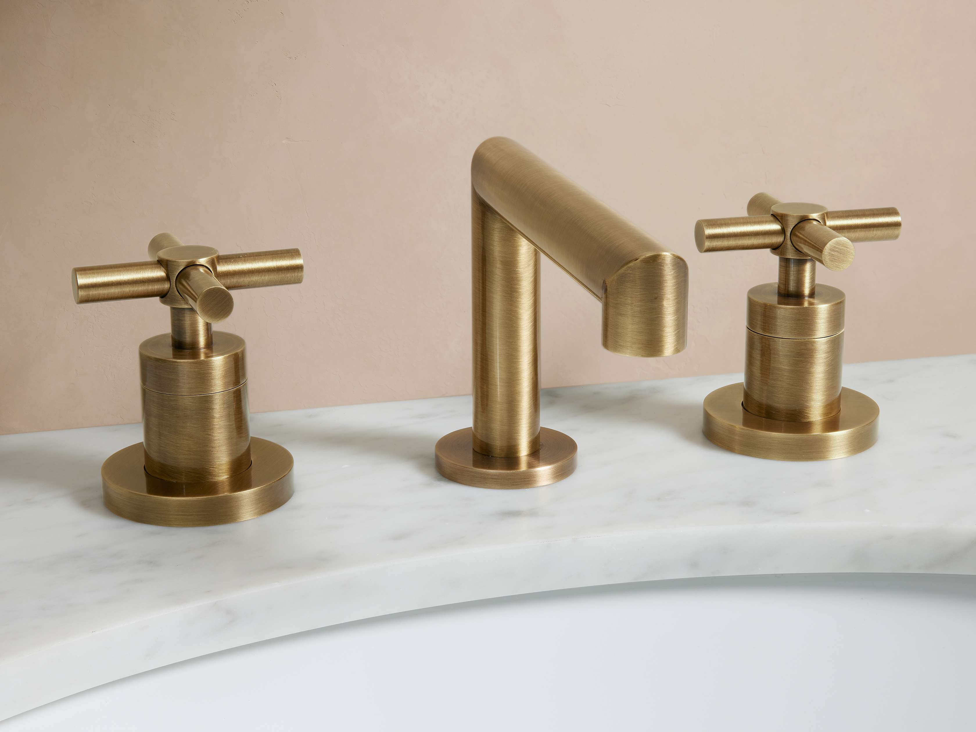Lomas Faucet