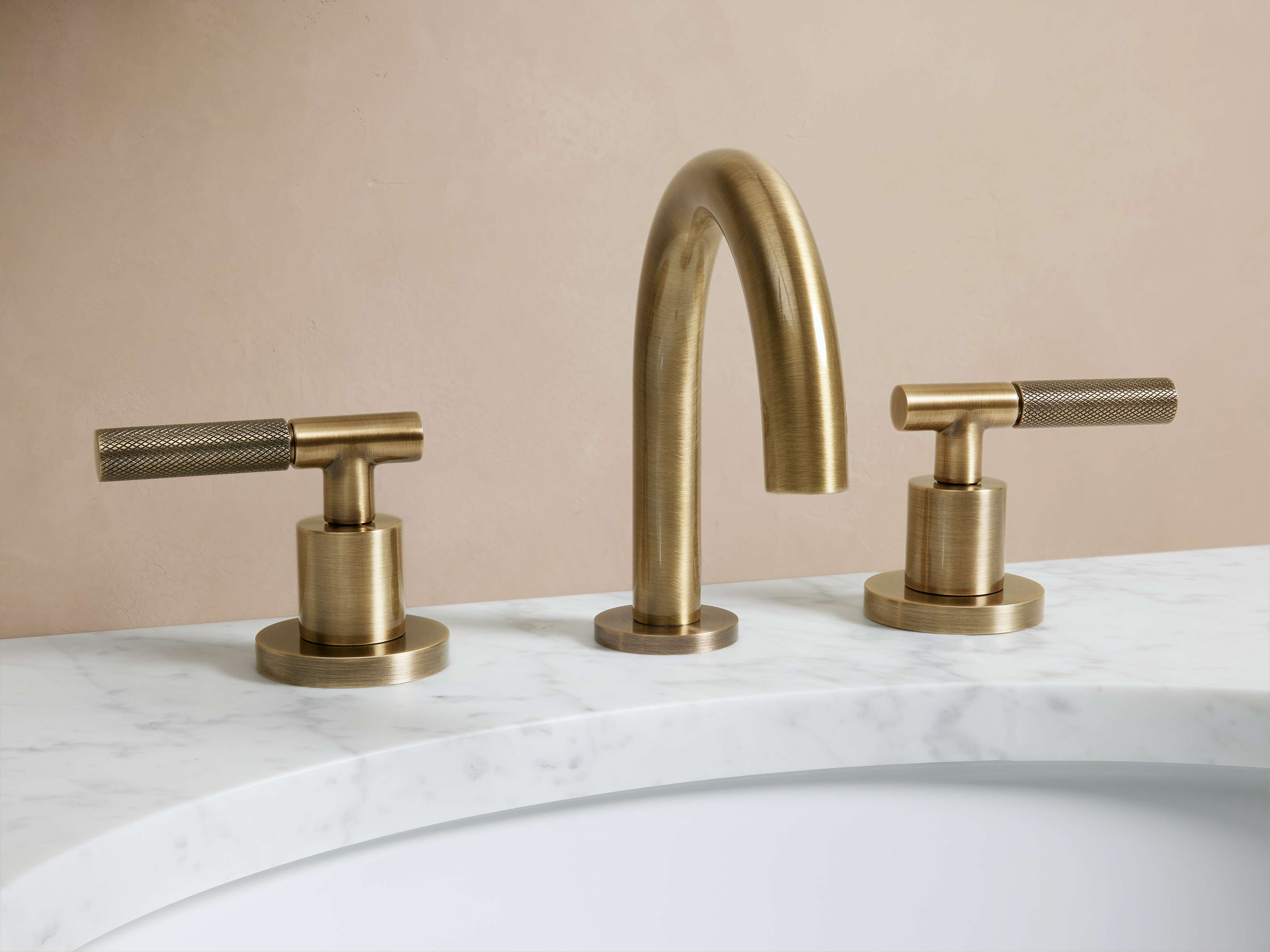 Crewe Knurled Faucet