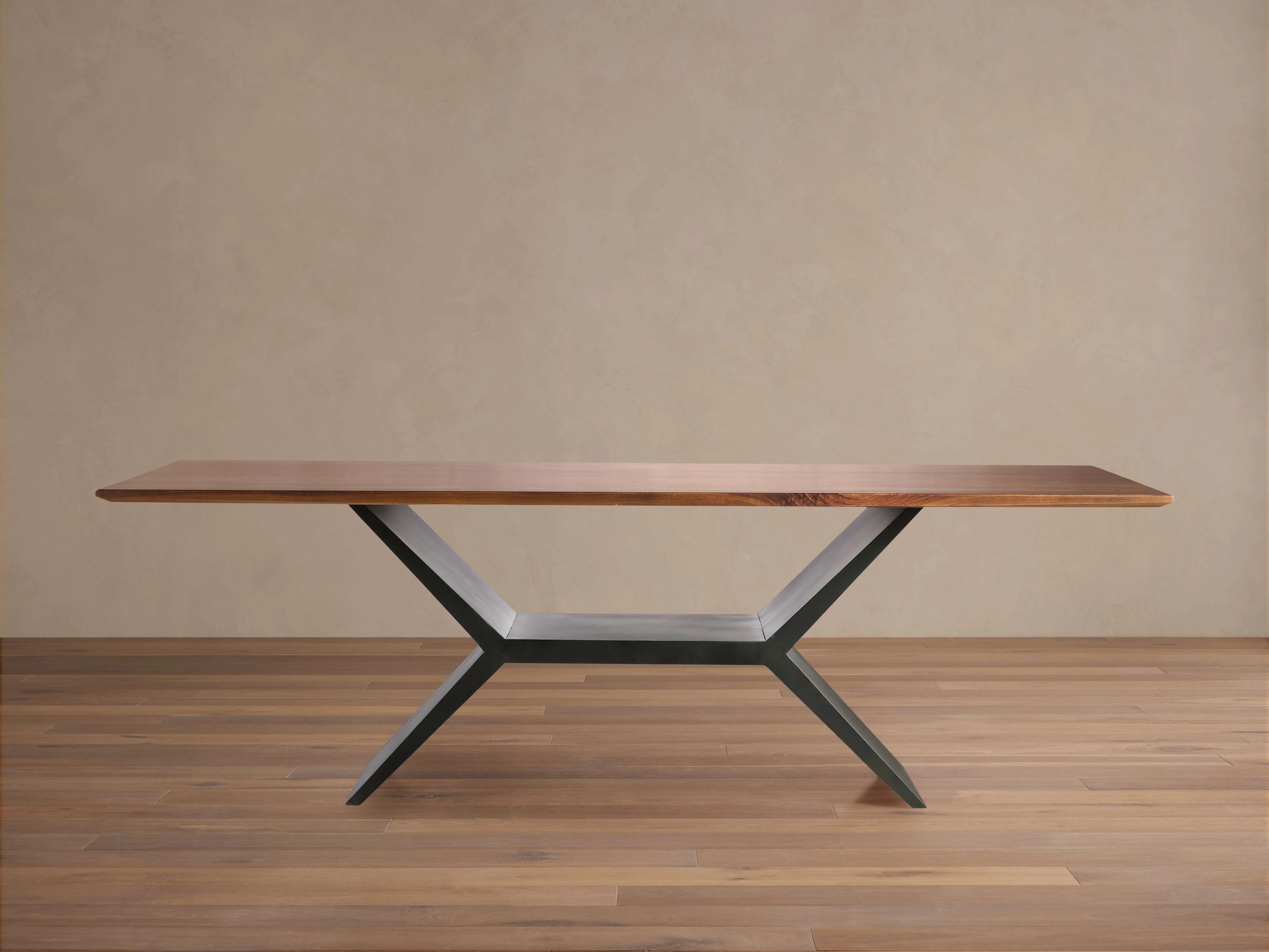 Jacob Dining Table with Vertex Base