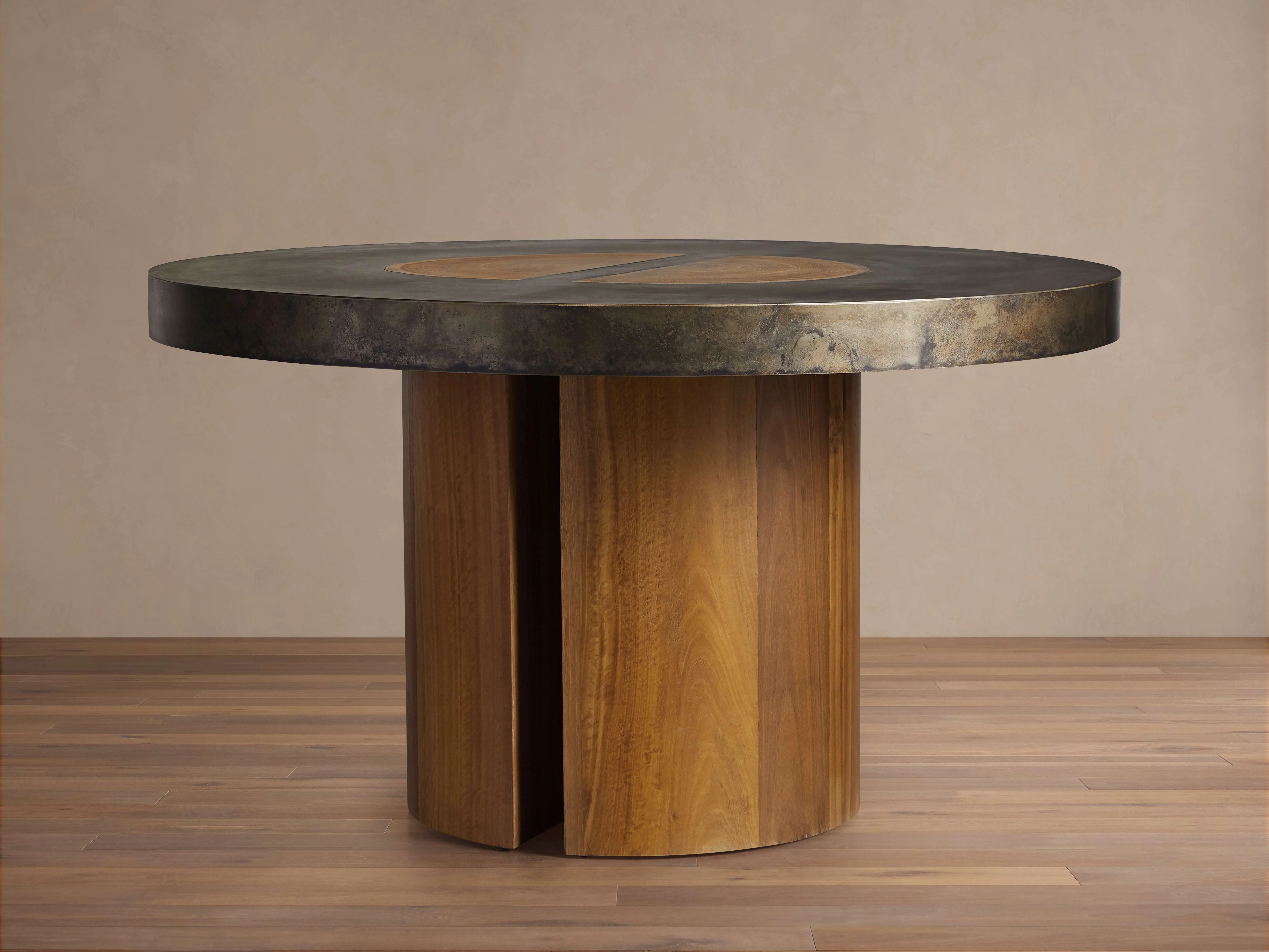 Acacius Round Dining Table 1 1954-acacius-round-dining-table-1.webp