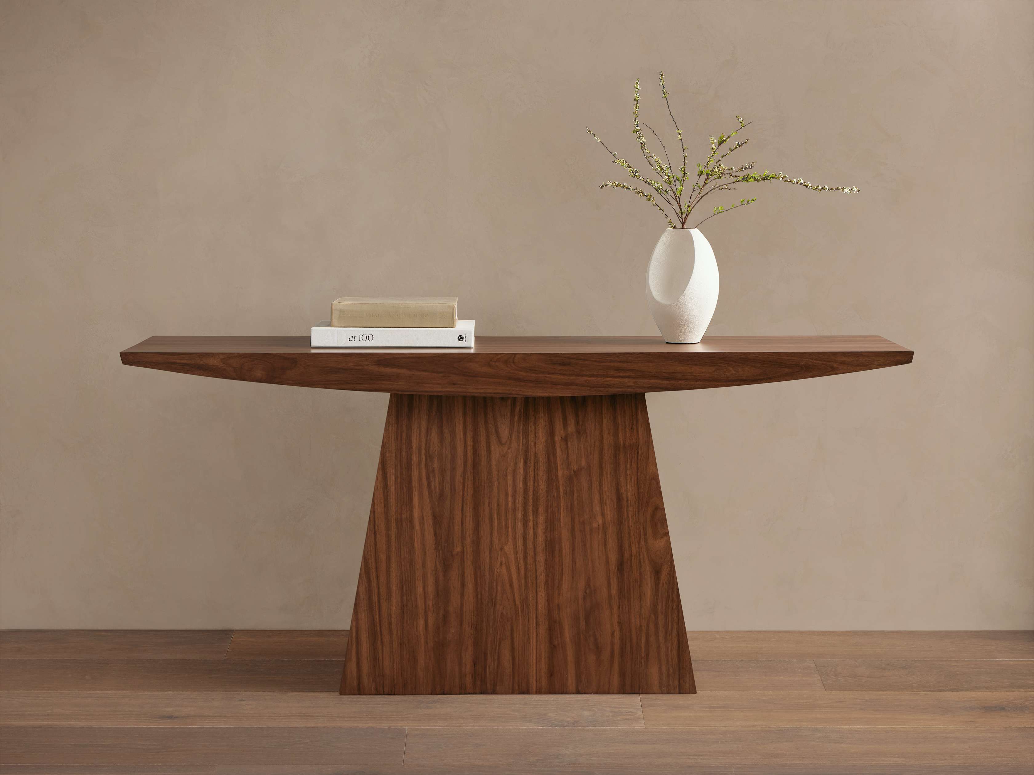 Ilaria Console Table 1 20051-ilaria-console-table-1.jpg