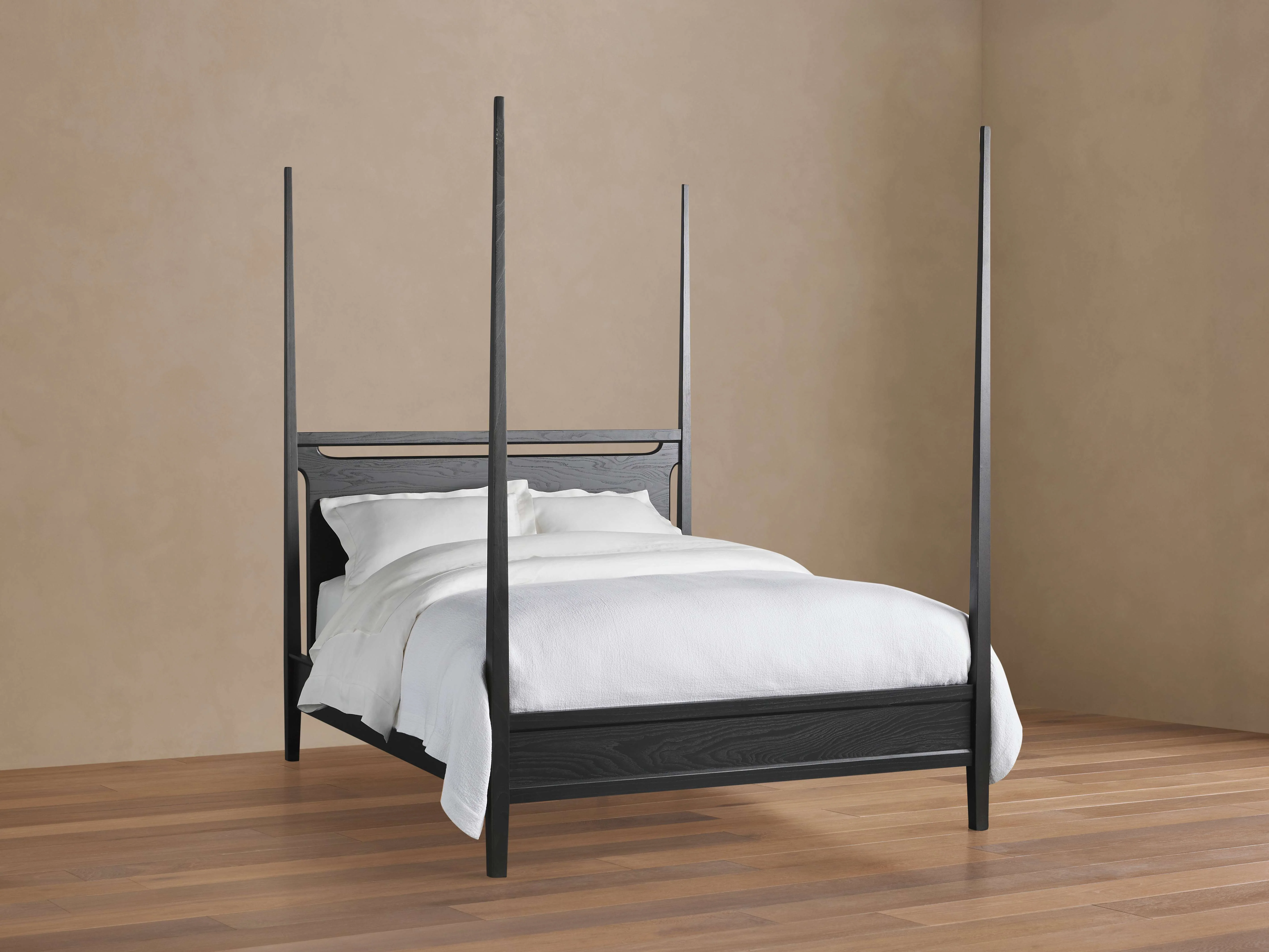 Brock Poster Bed