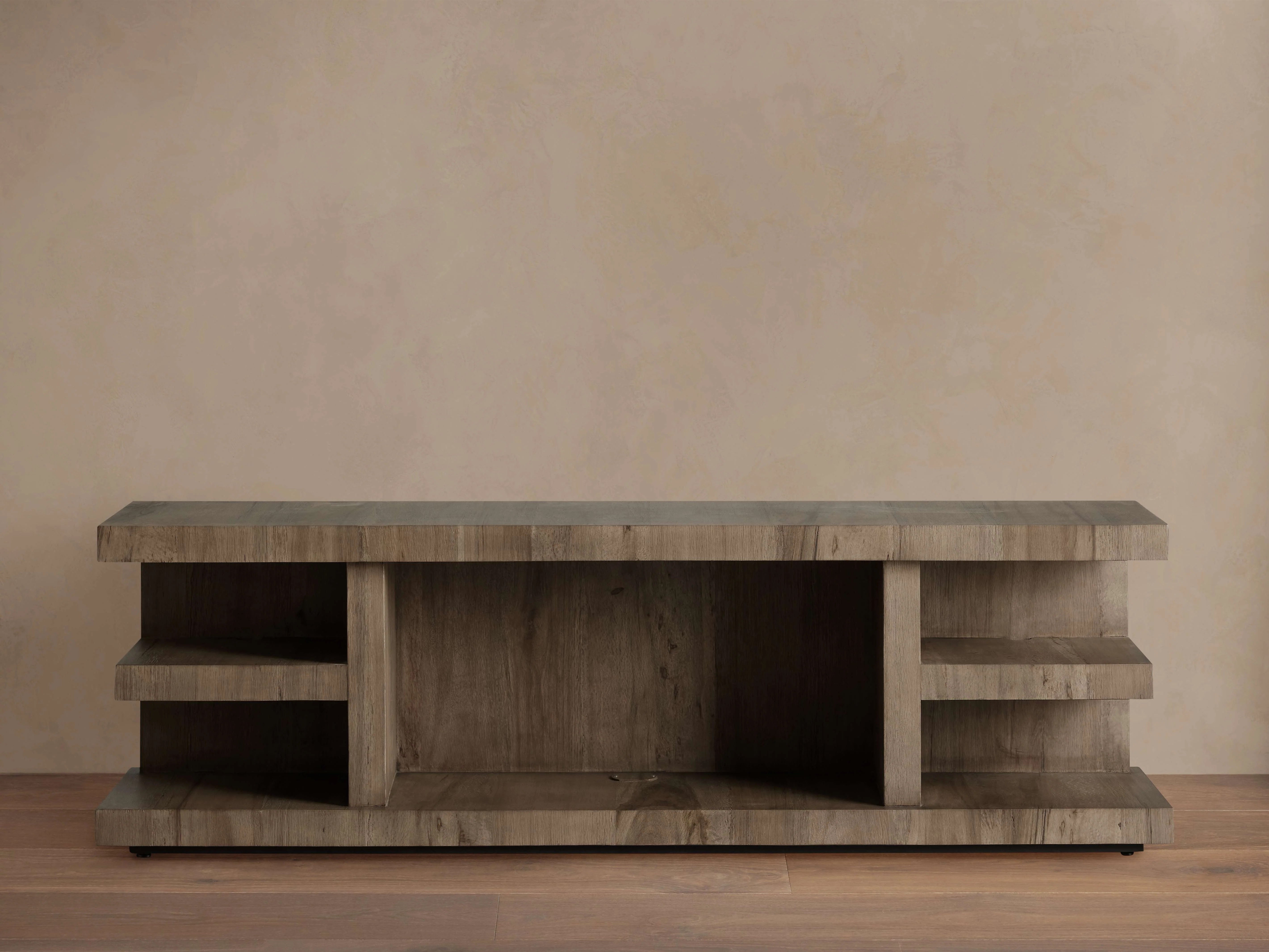 Leandro Media Console 1 2550-leandro-media-console-1.webp