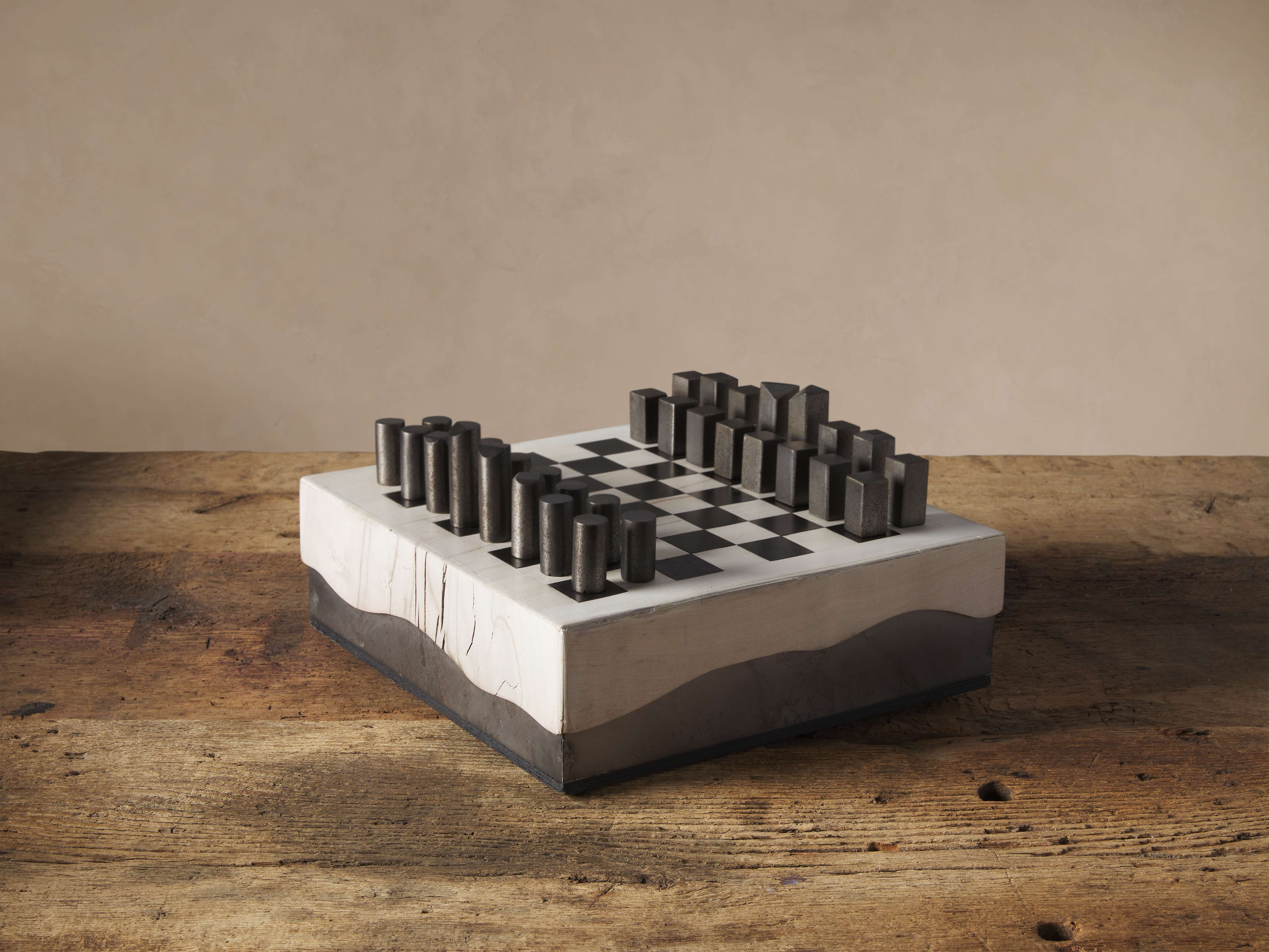 Sierra Boxed Chess Set