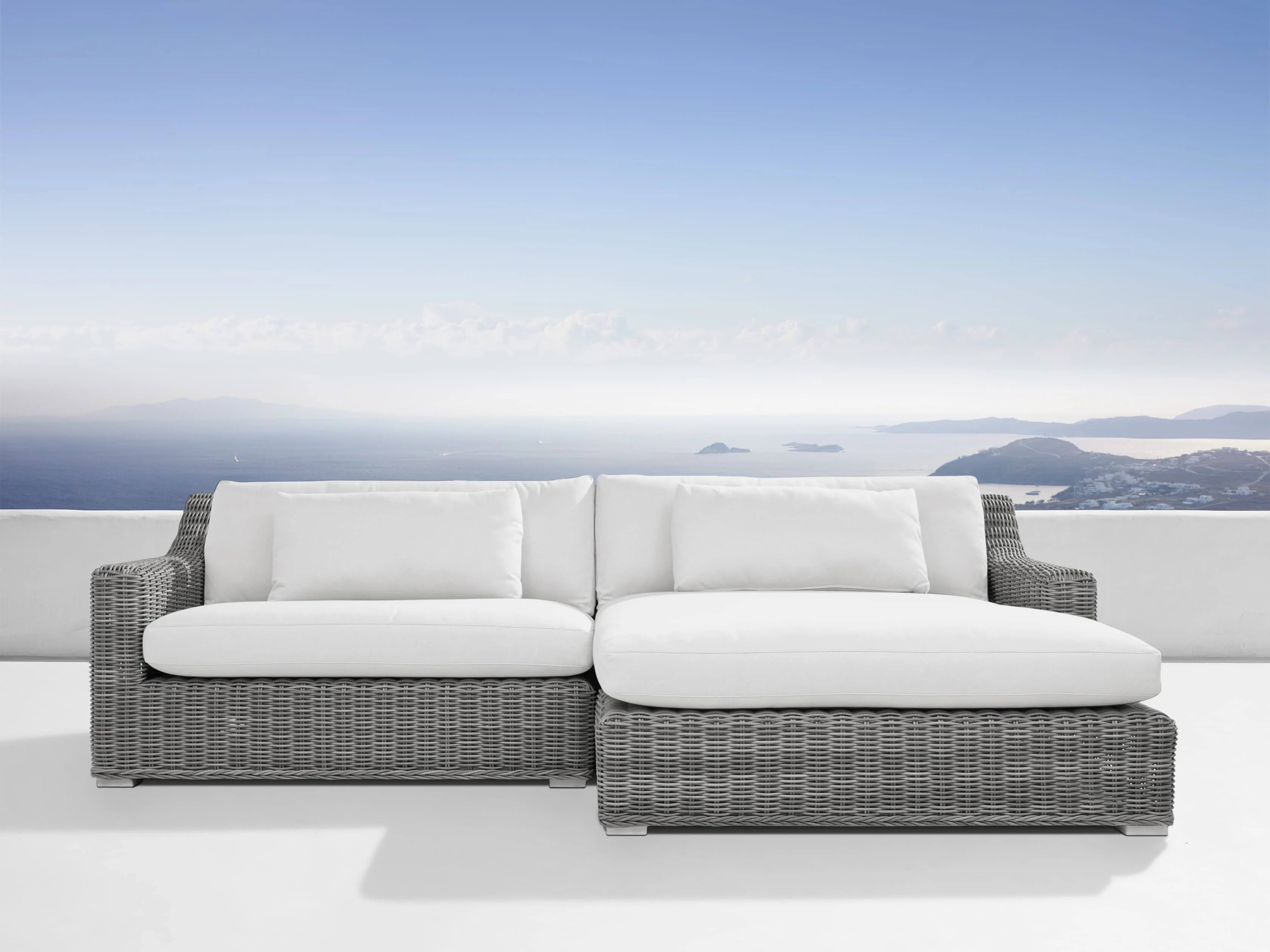 3192-montauk-outdoor-two-piece-sectional-1.webp
