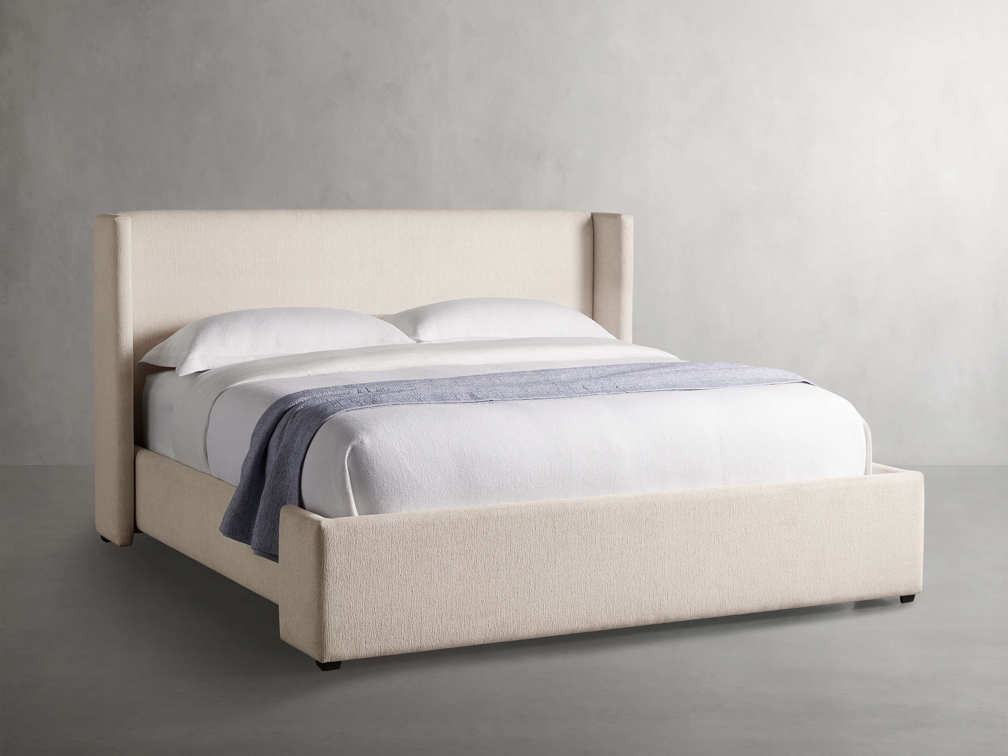 Wyller Bed