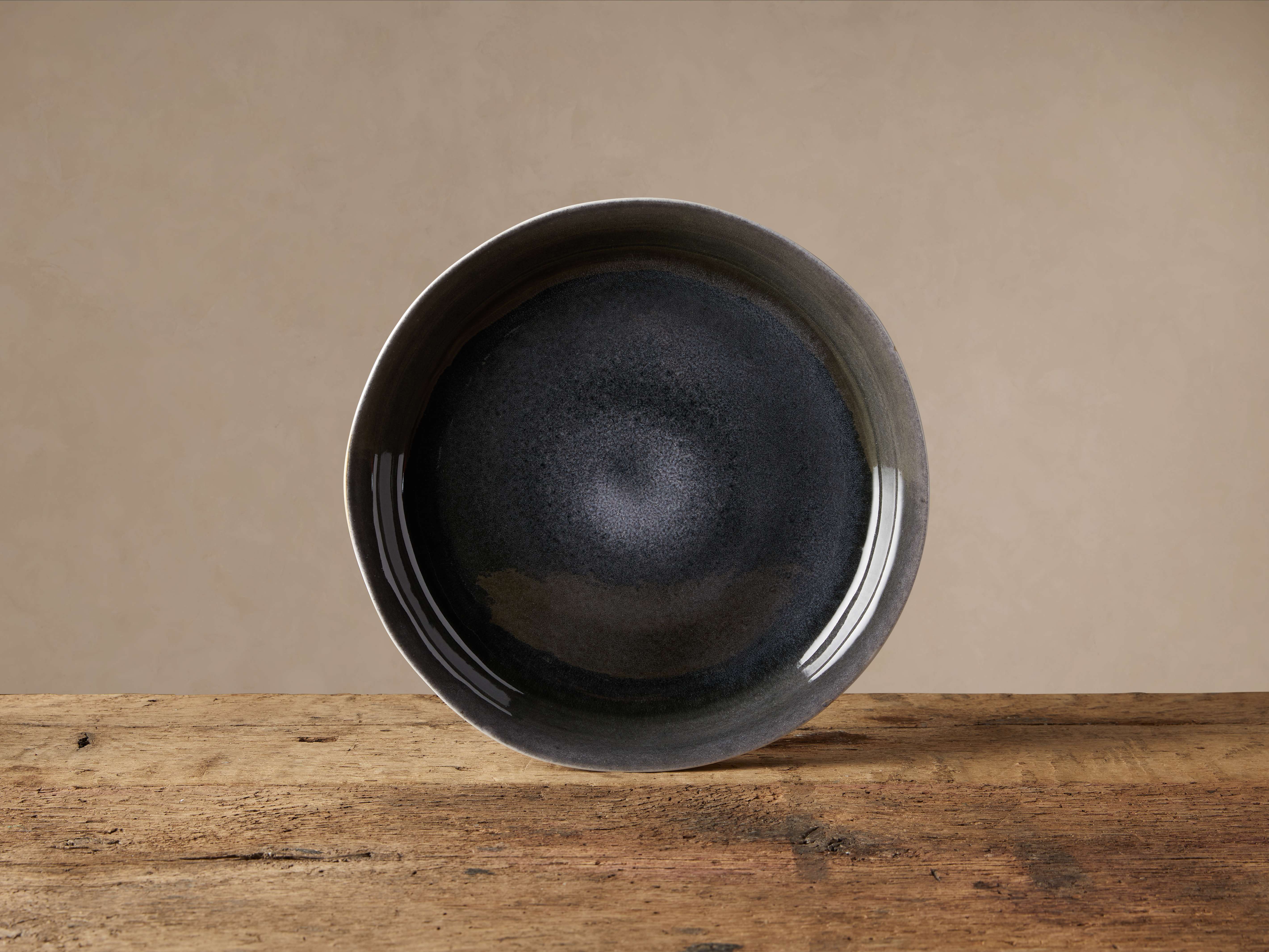 3851-luna-round-platter-1.jpg