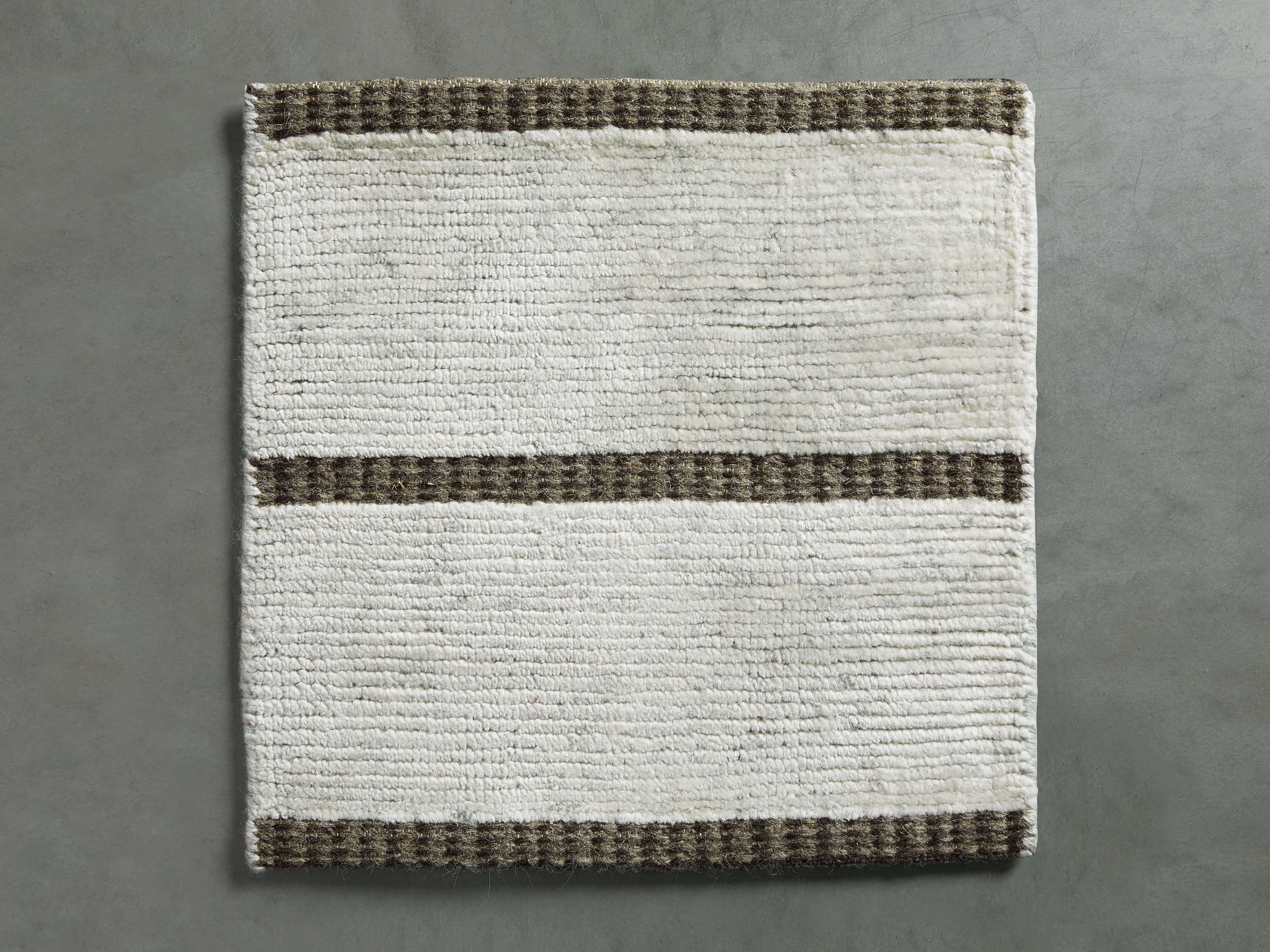 4154-sheldon-hand-knotted-rug-swatch-1.jpg