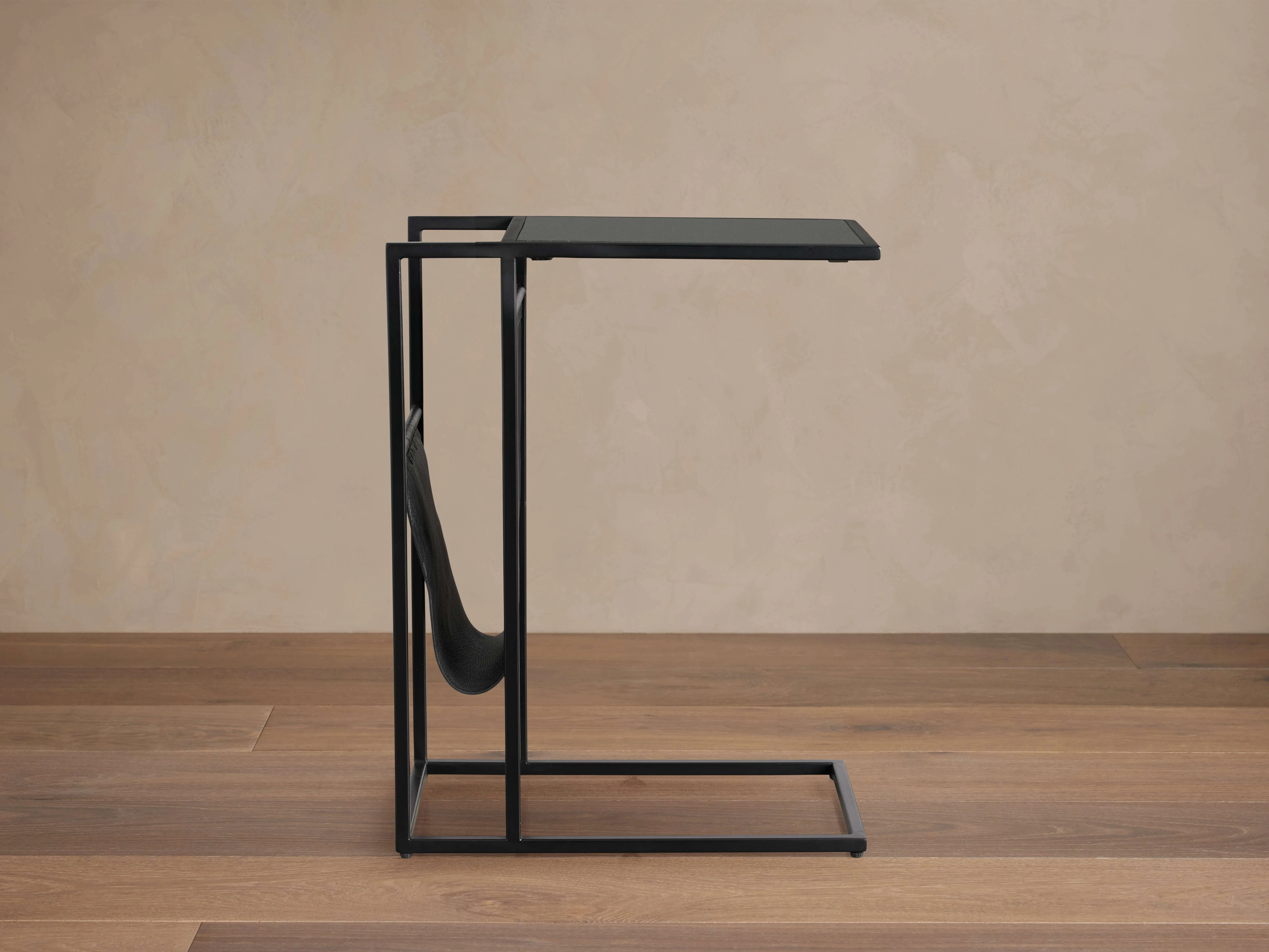 Kyler Sling C Table