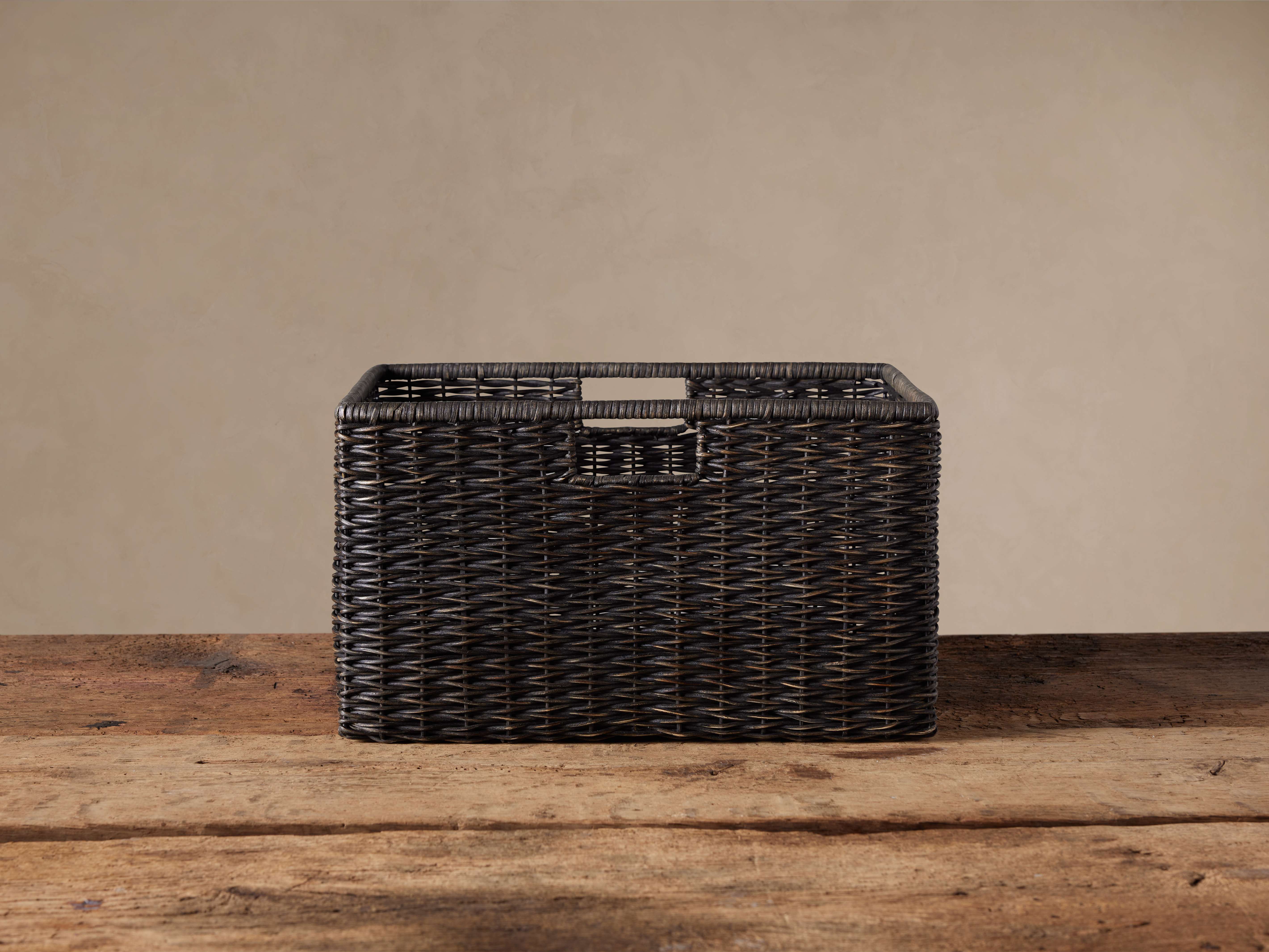 Entry Rectangle Basket