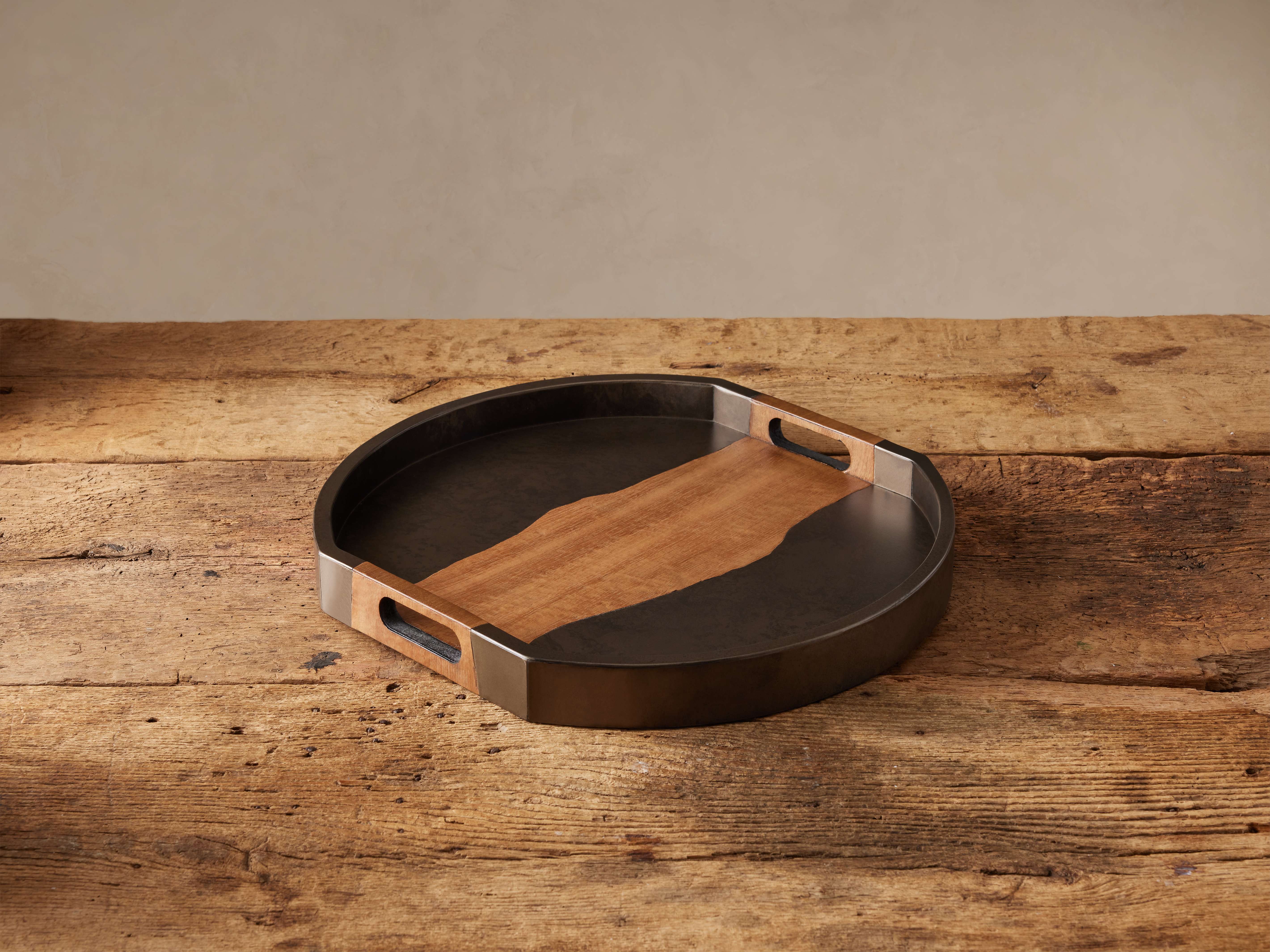 Acacius Round Tray