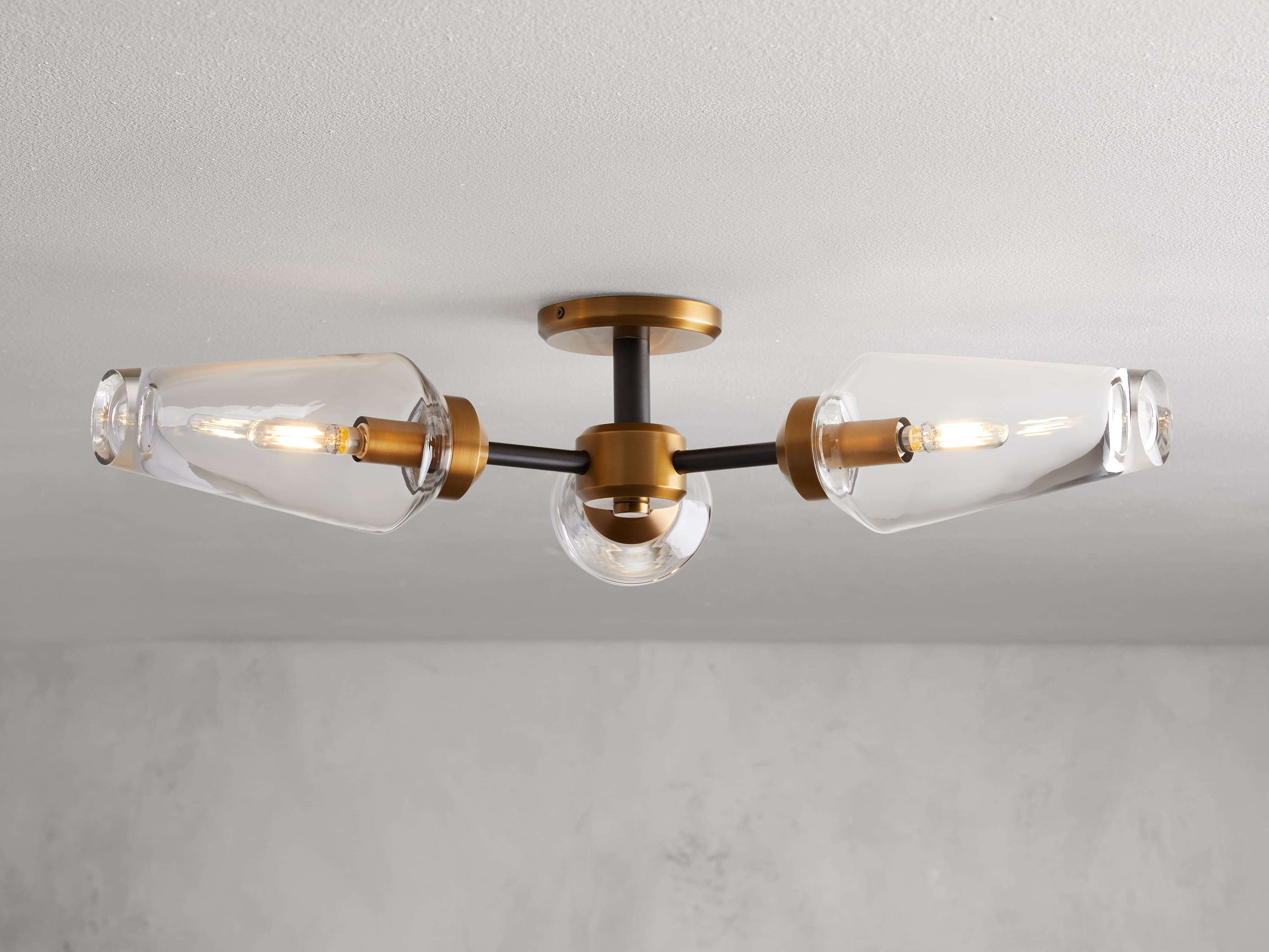 Arrow Flush Mount