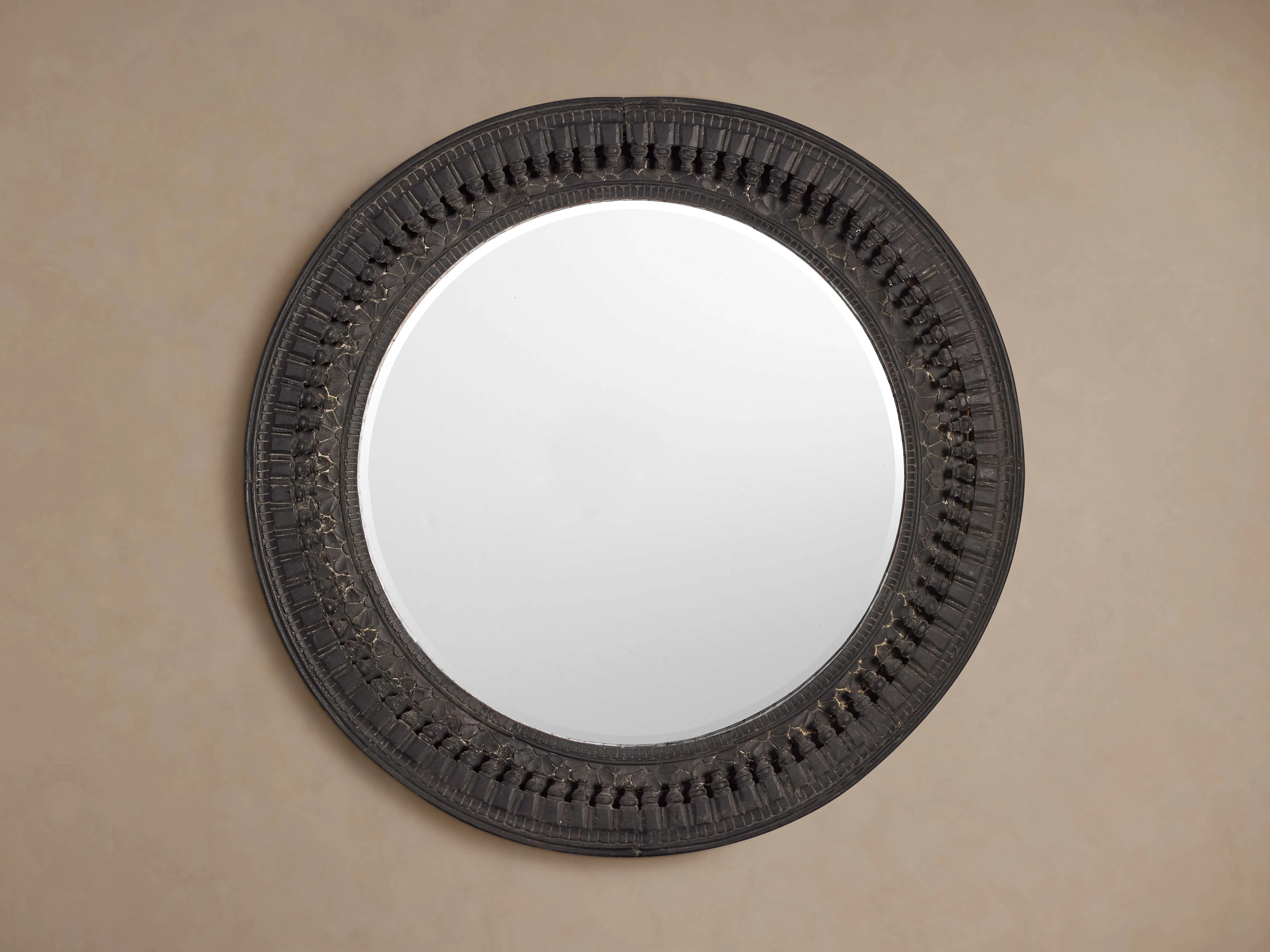 Madhava Round Wall Mirror 1 5280-madhava-round-wall-mirror-1.webp