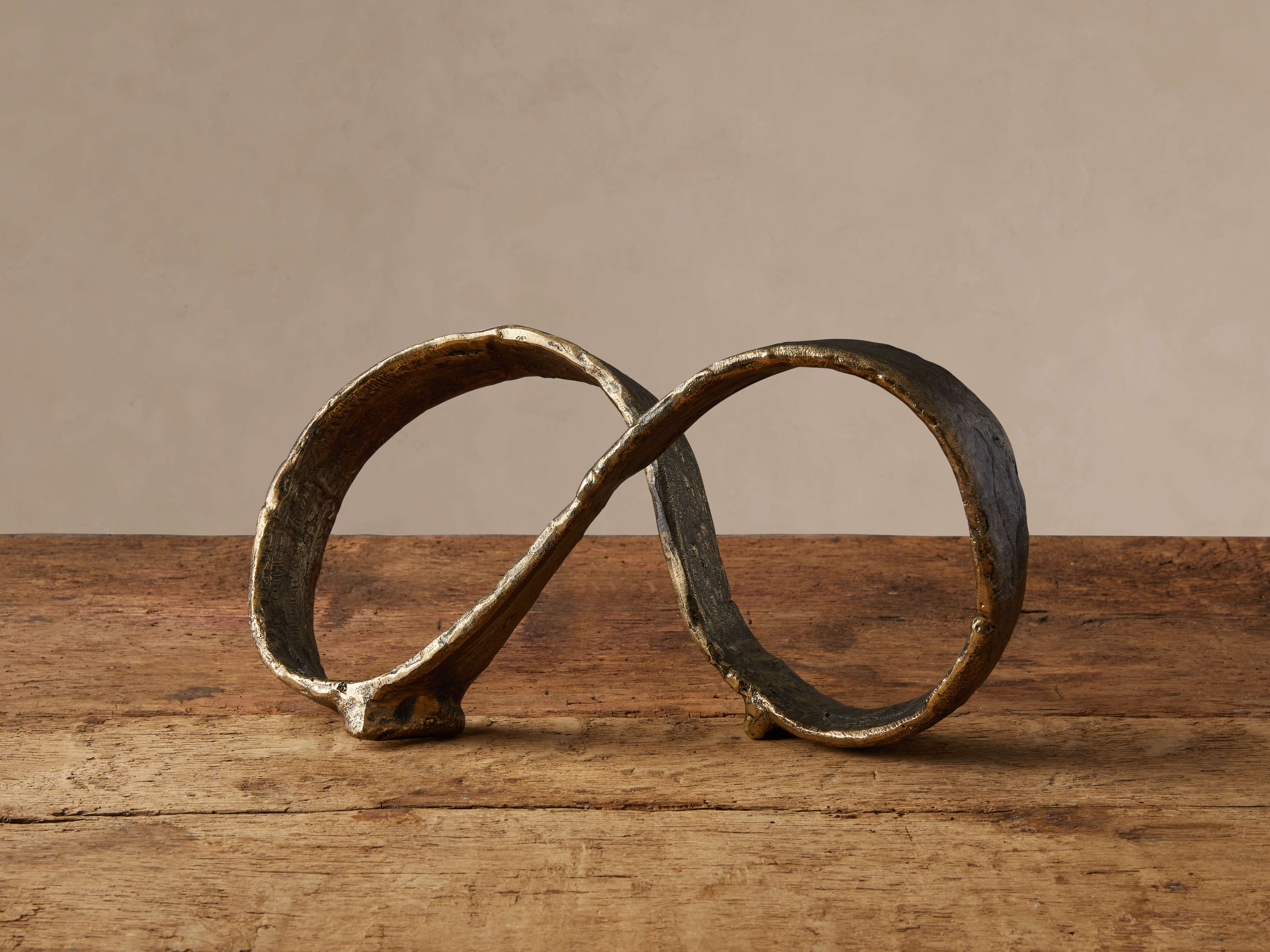 Nowles Sculpture