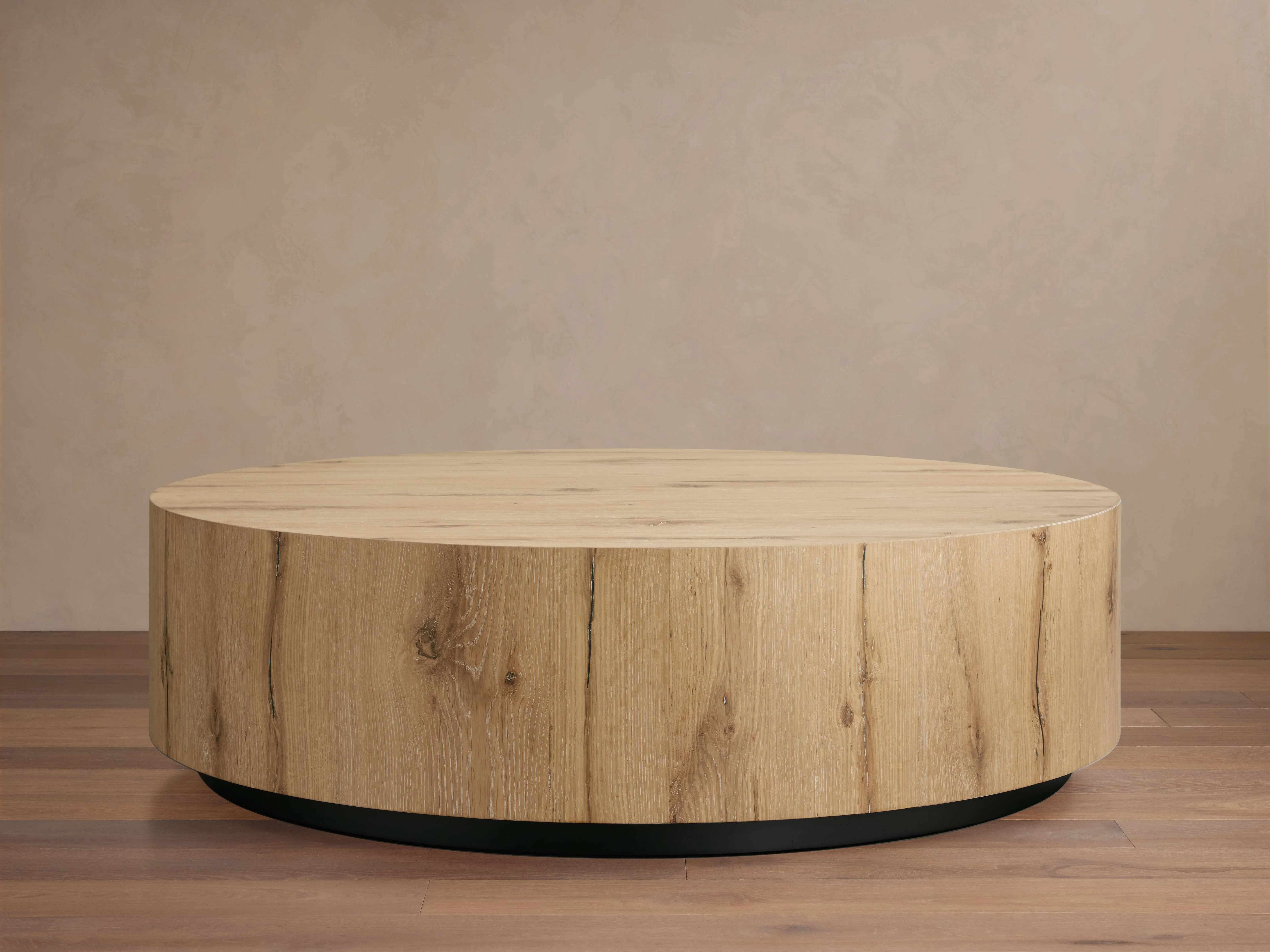 Sullivan Round Coffee Table in Northman