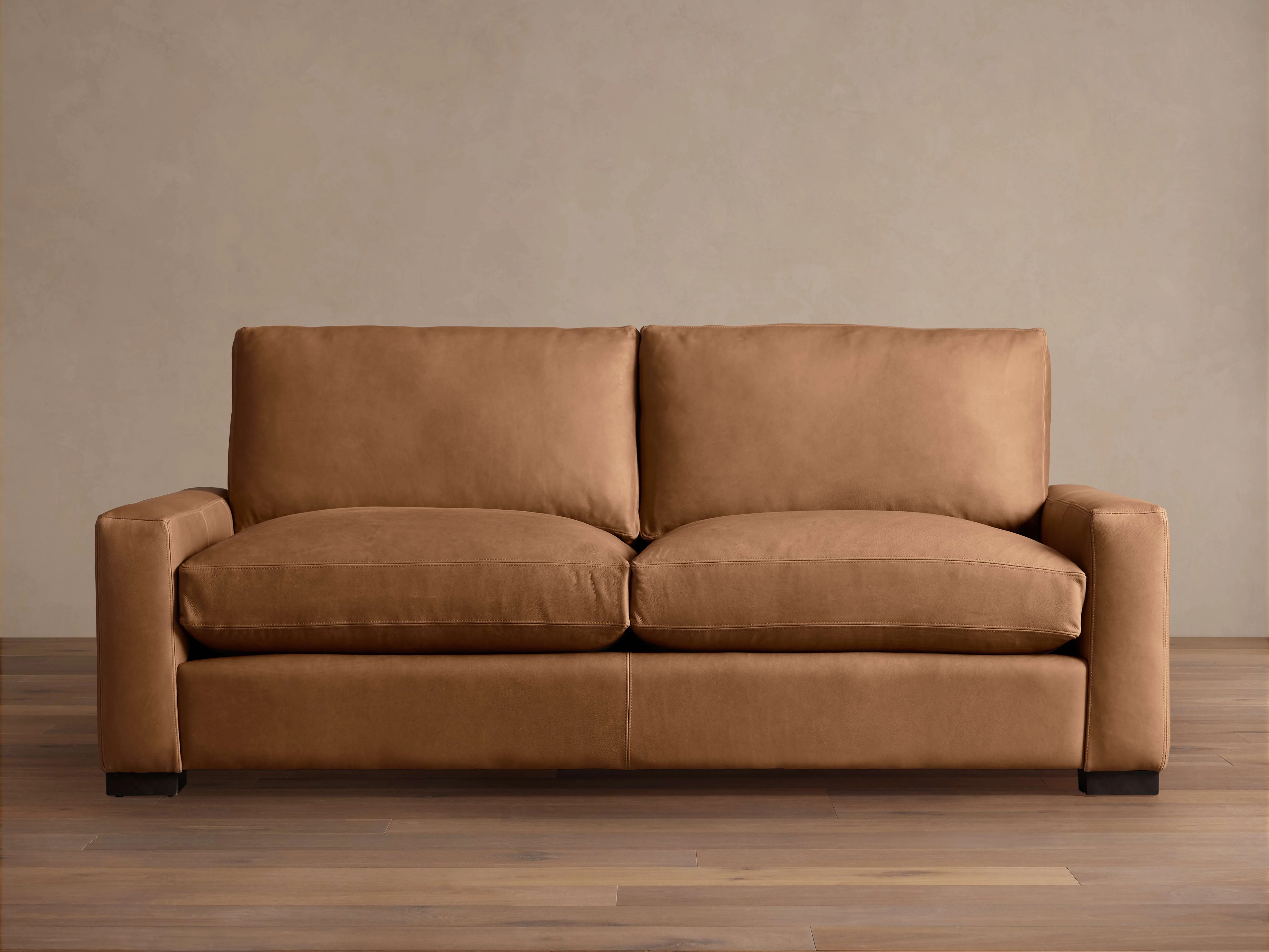 Remington Leather Sofa 1 565-remington-leather-sofa-1.webp