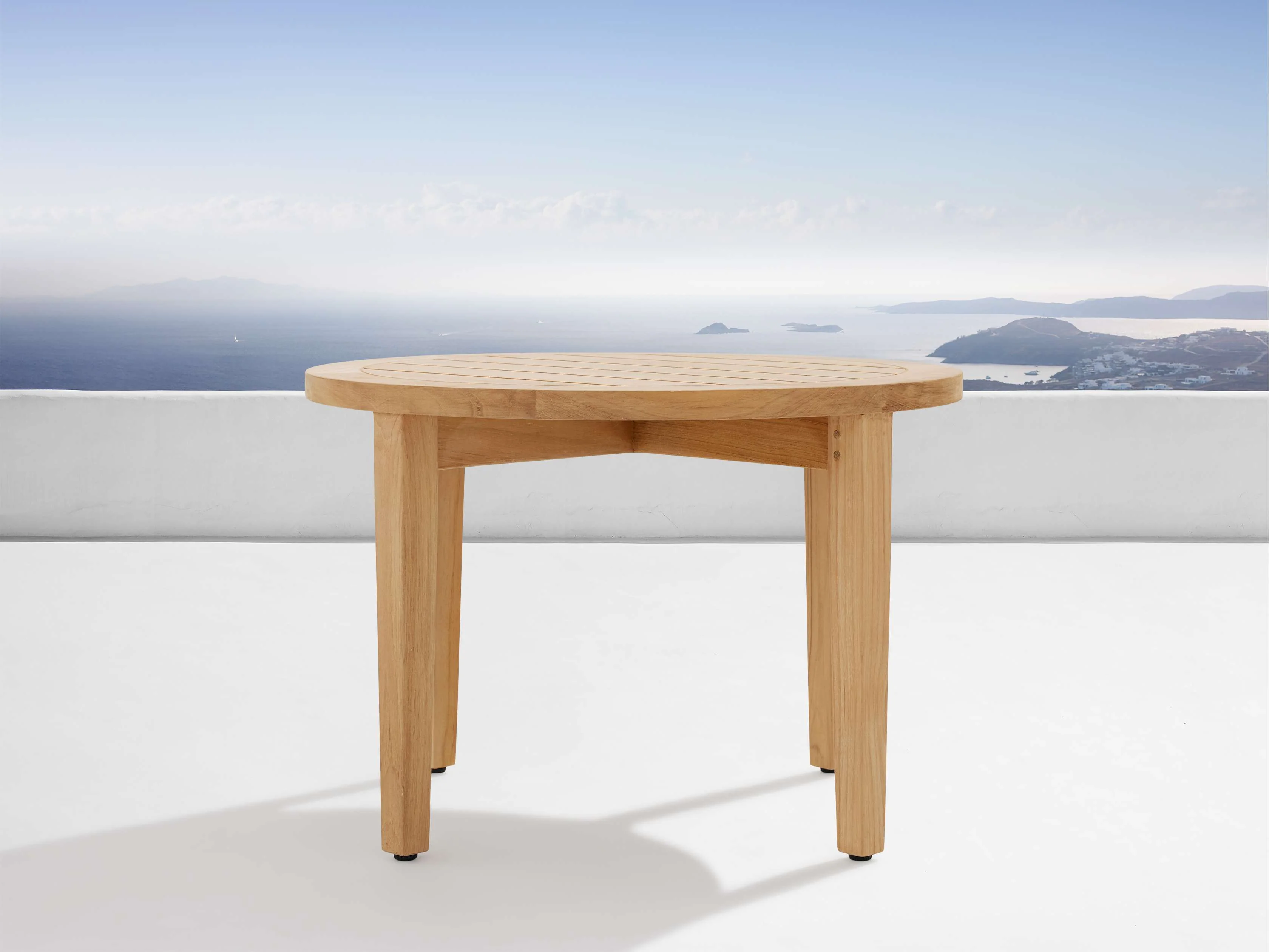 5876-newport-outdoor-coffee-table-1.webp