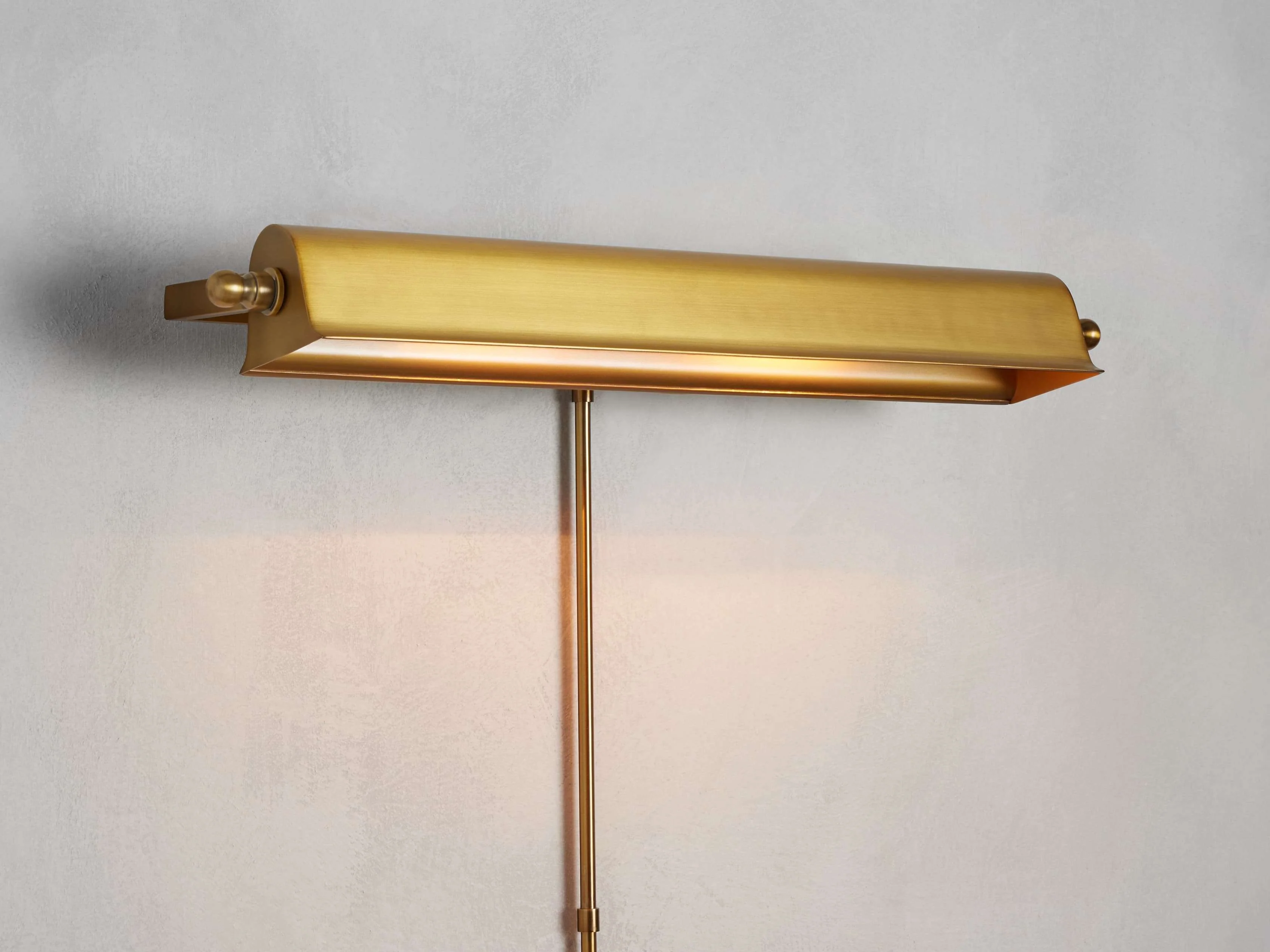 Tremont Picture Light