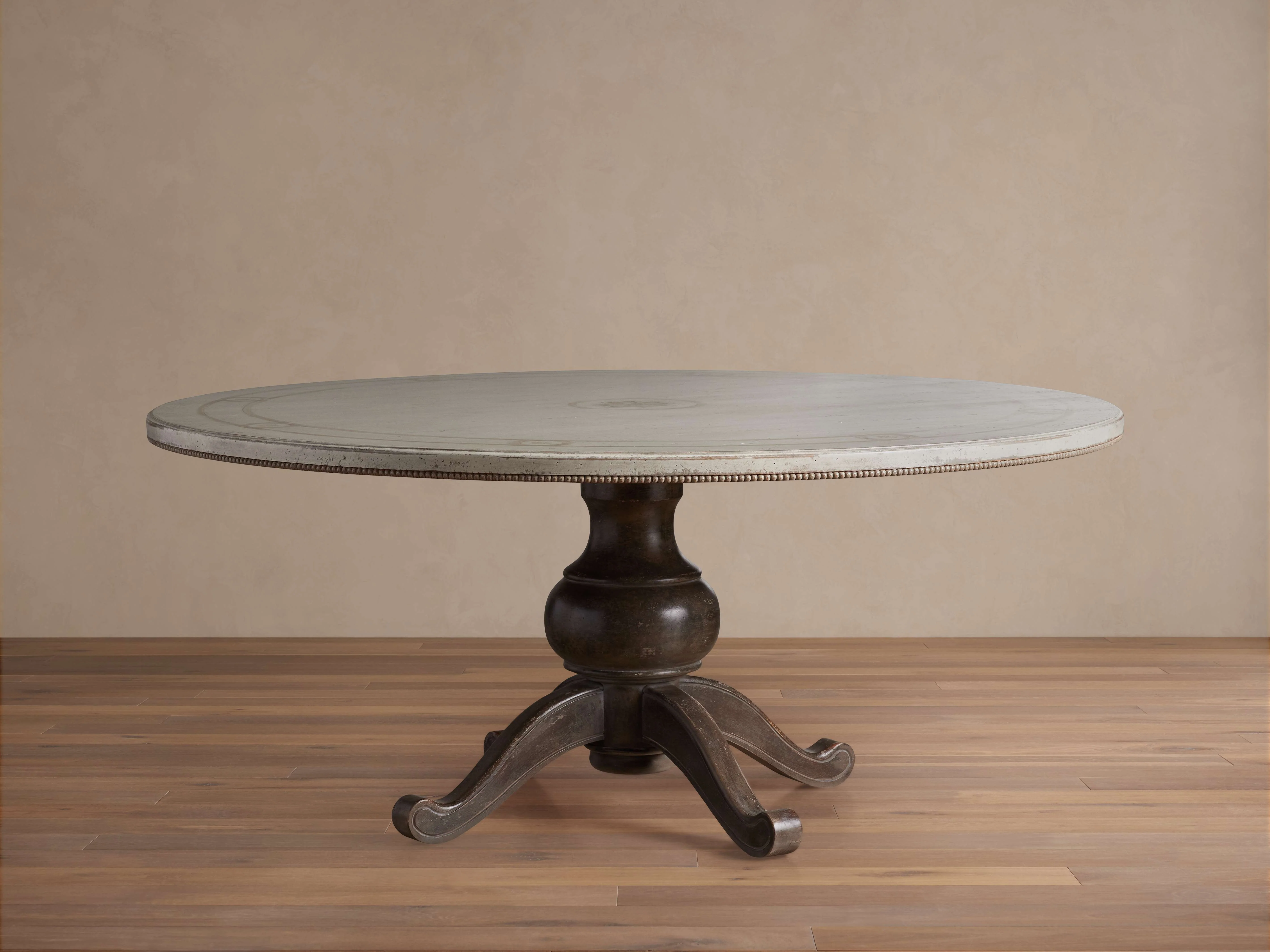Girardi Geo Link Bell'Arte Round Dining Table