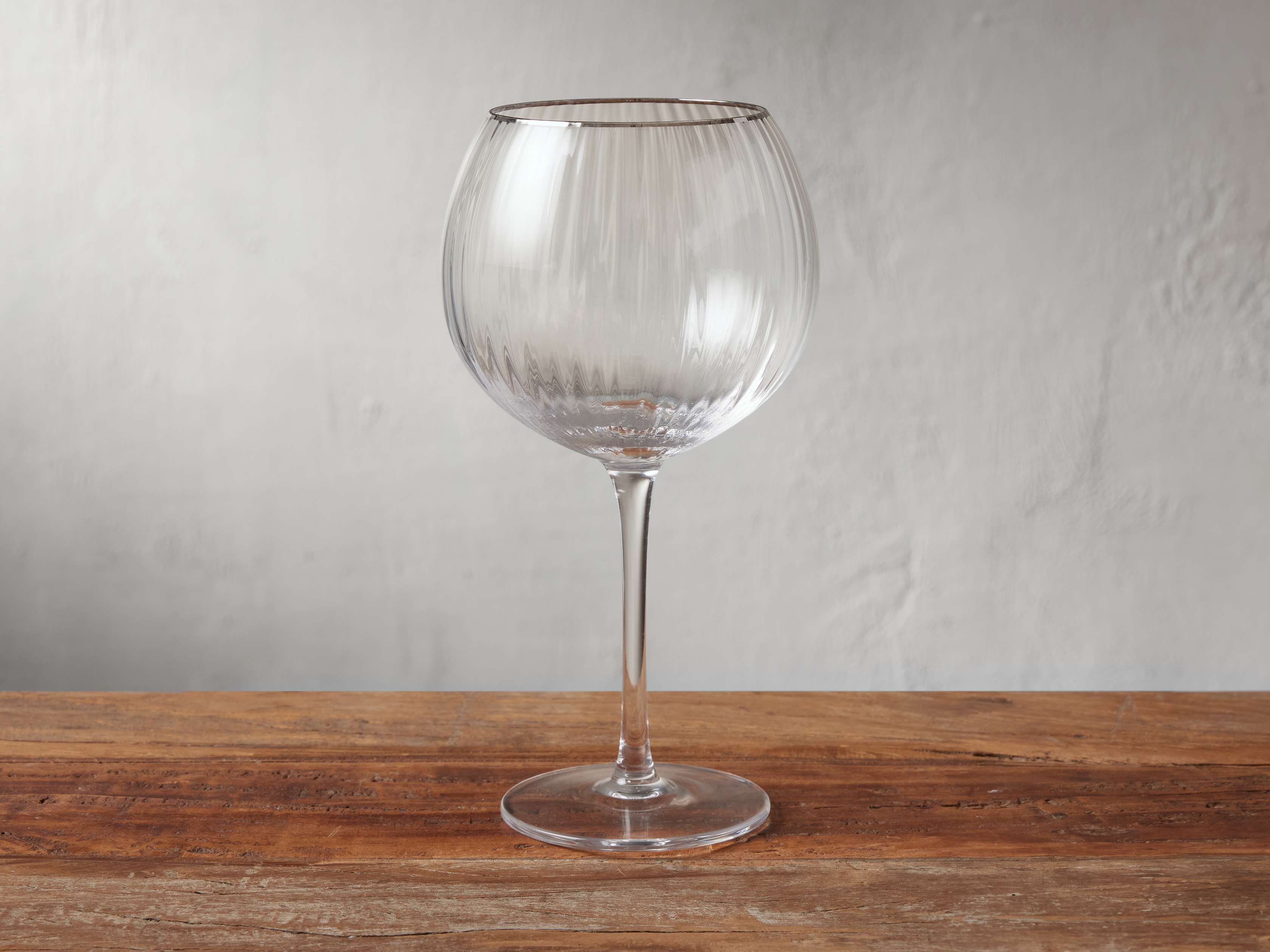 Anisa Red Wine Glasses (Set of 4)