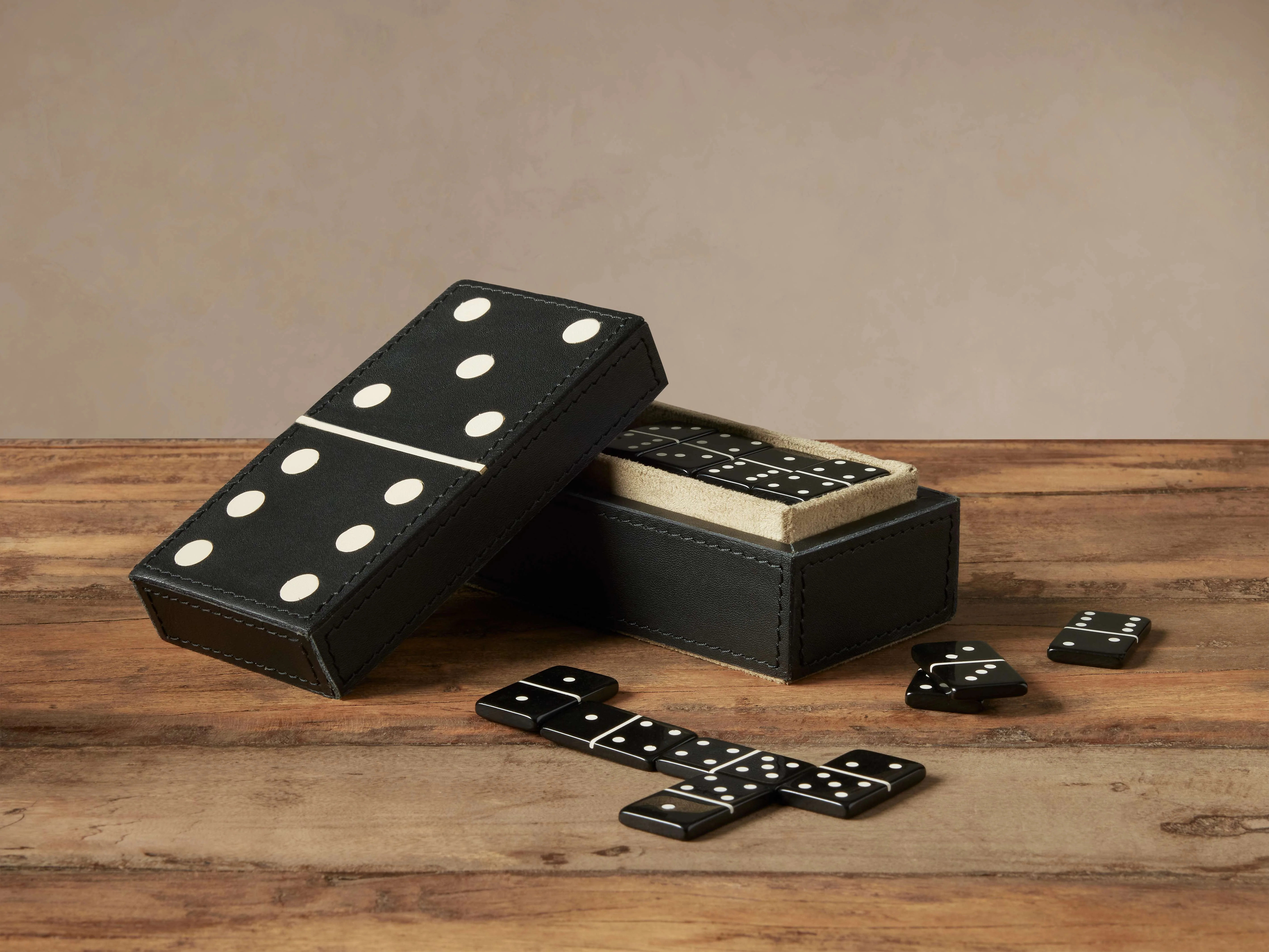 Dawson Domino Box